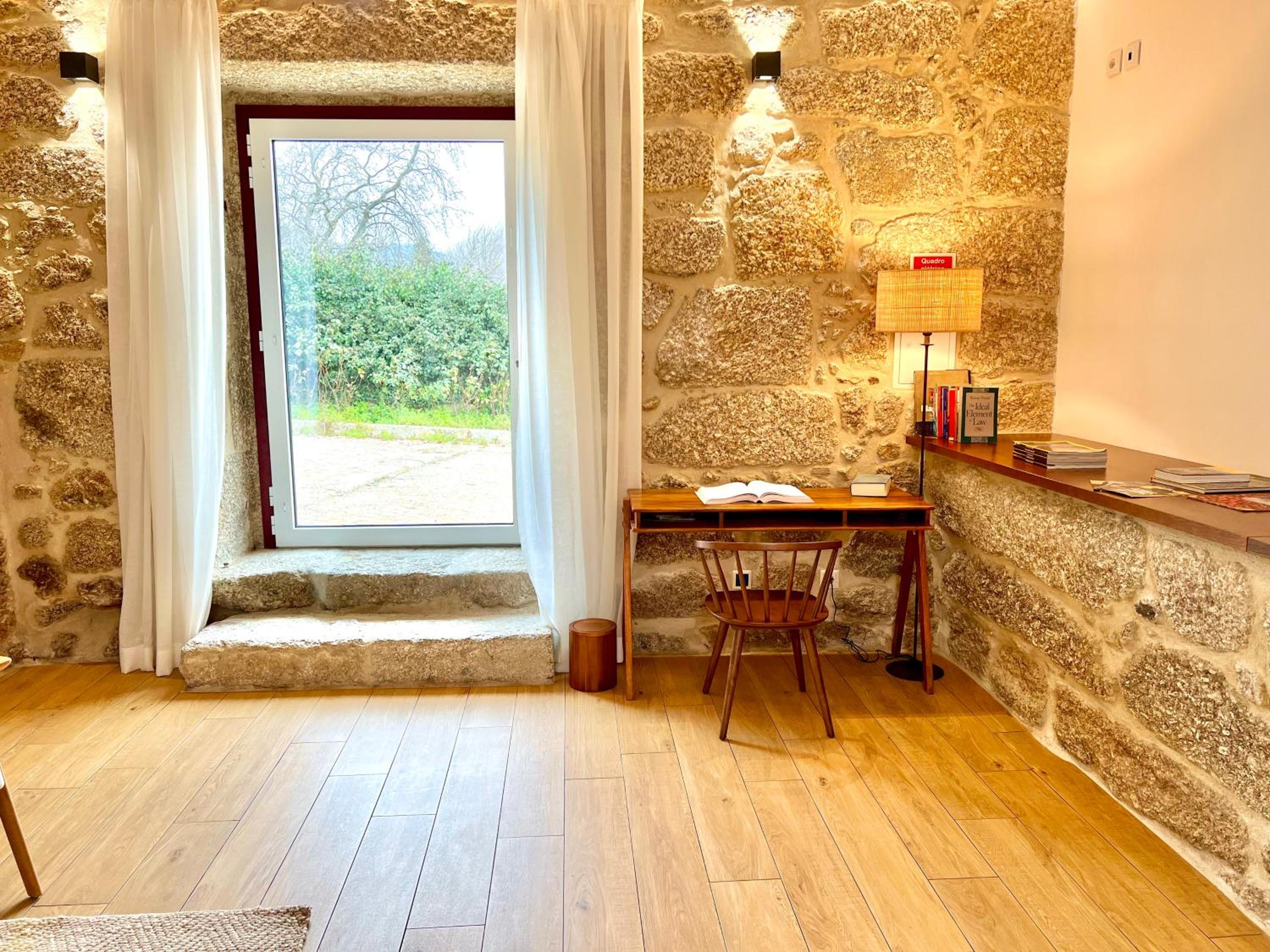 Superior Double or Twin Room with Garden View photo 2