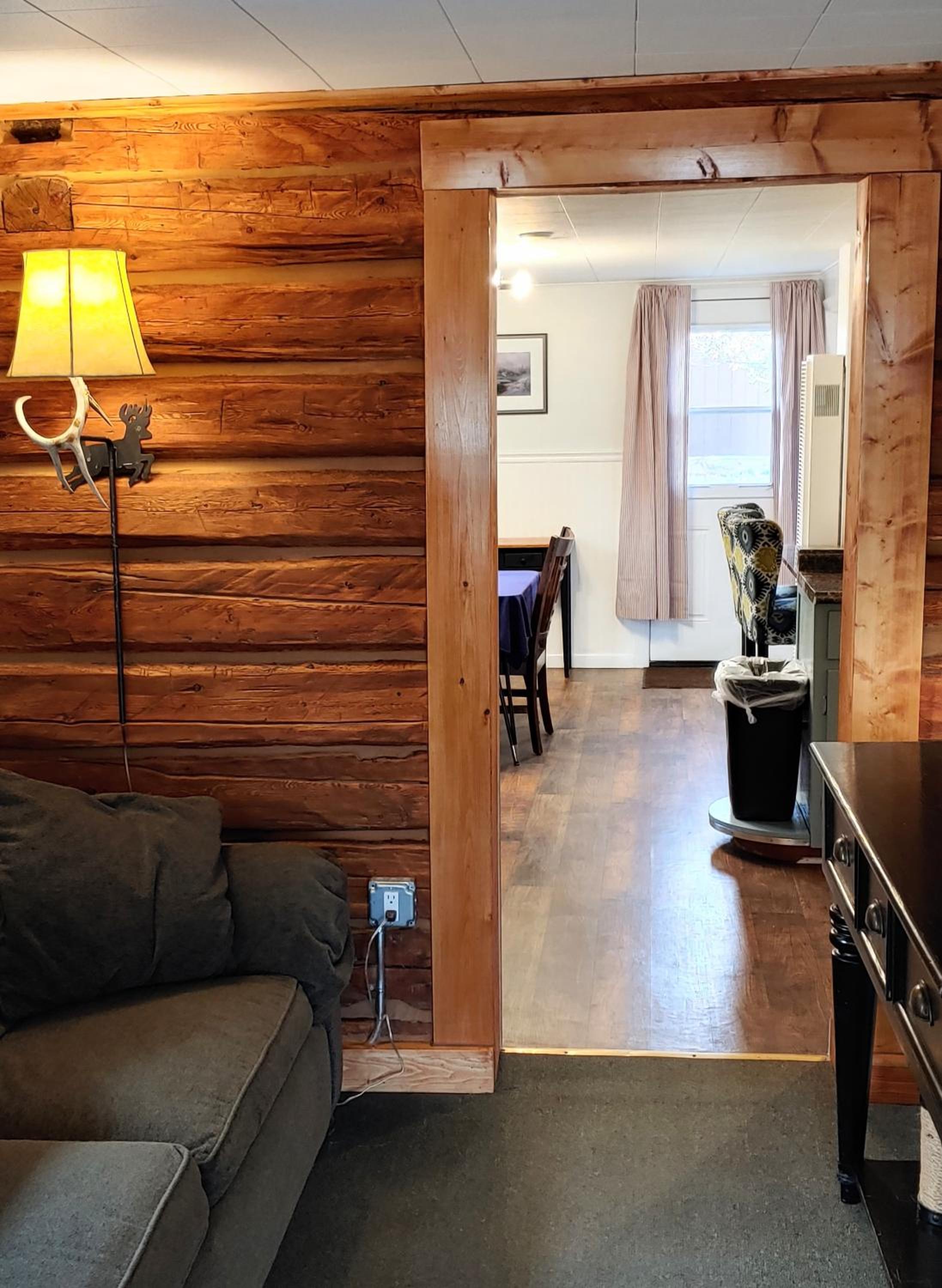 Cottage (6 Adults)