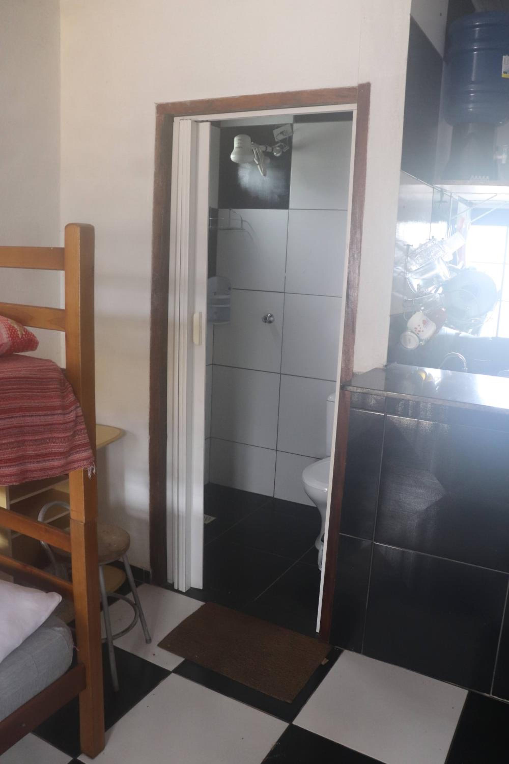 One-Bedroom Apartment - Photo 14
