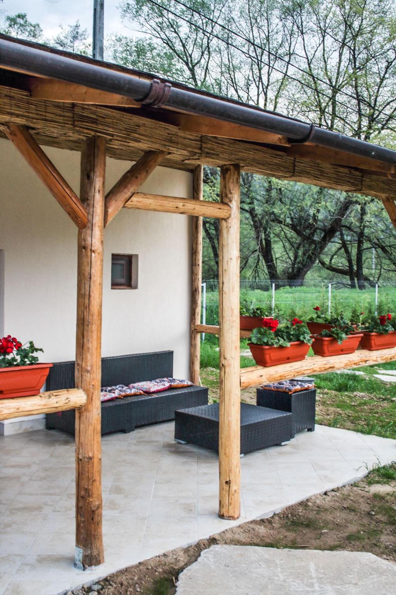 Bungalow with Patio photo 2