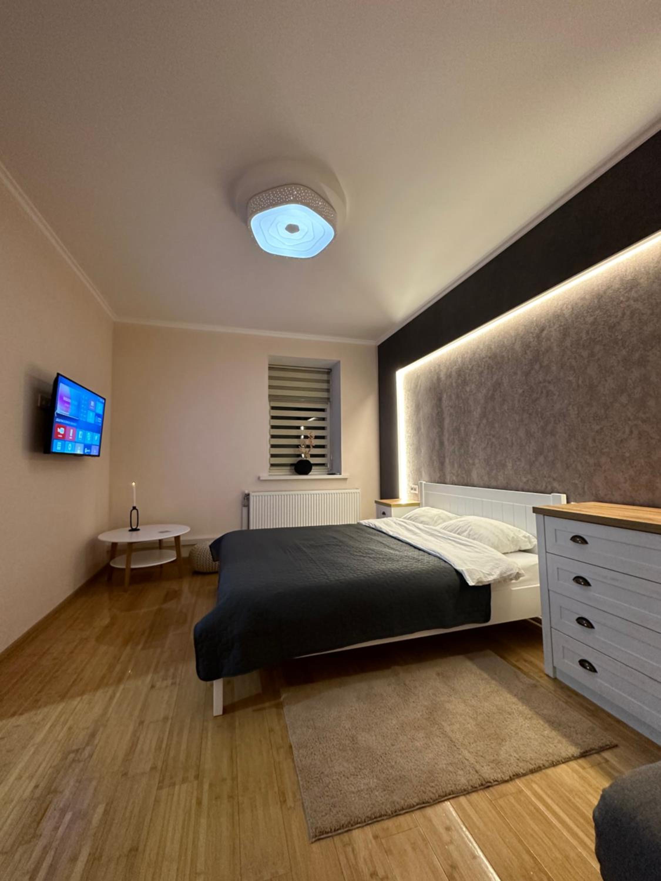 Deluxe Double Room (2 Adults + 1 Child) photo 2