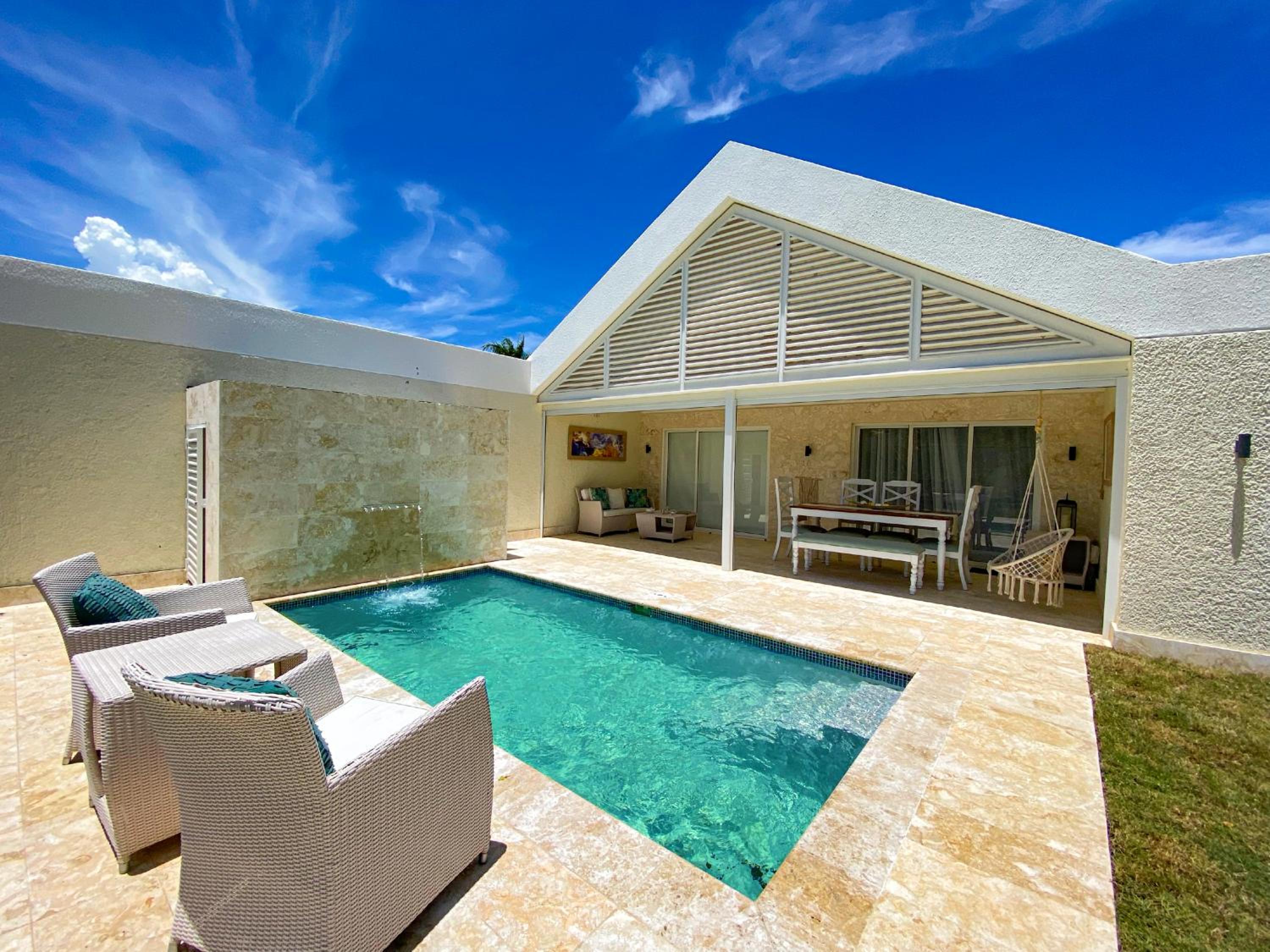 Villa With Private Pool