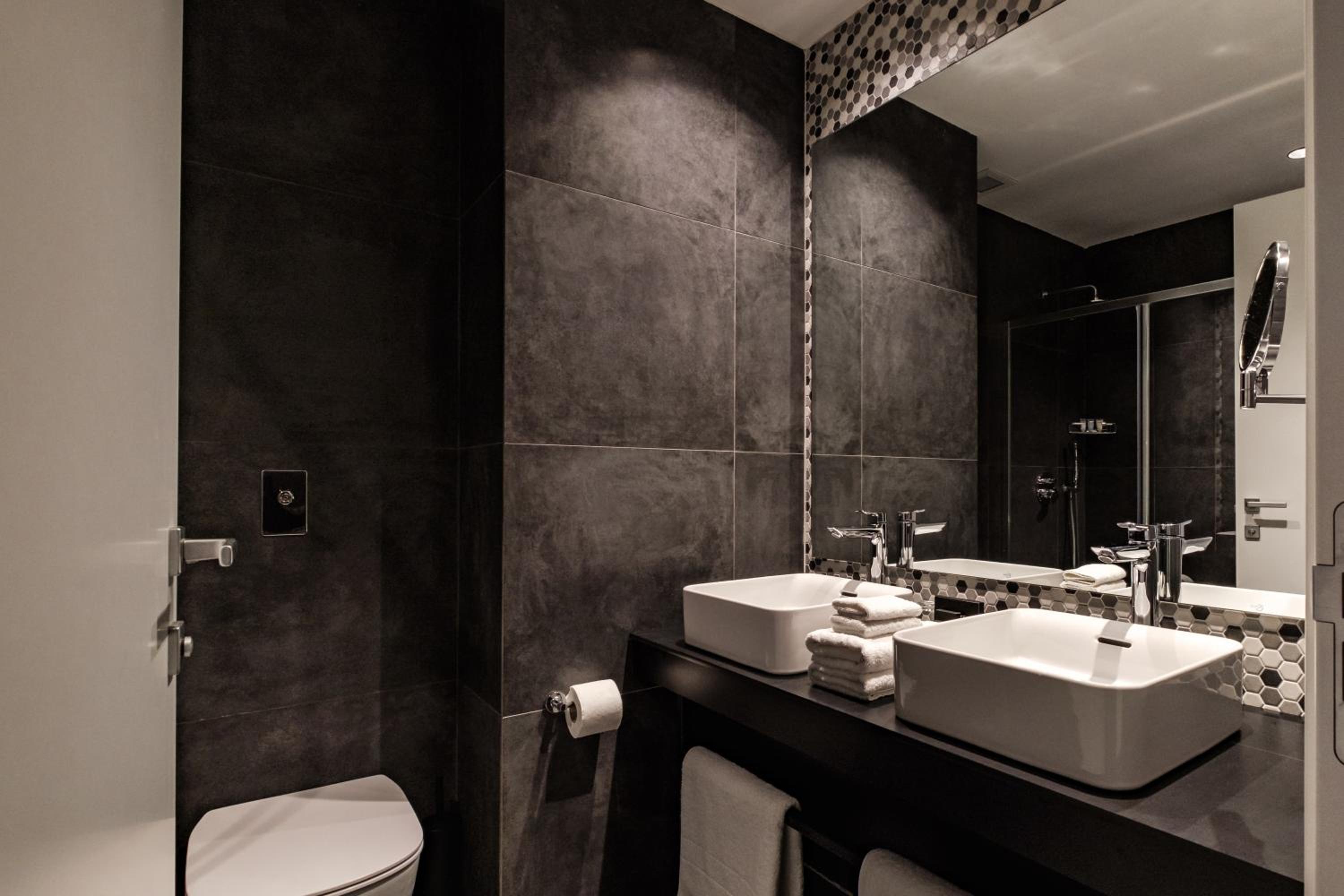 Terrace Suite photo 2