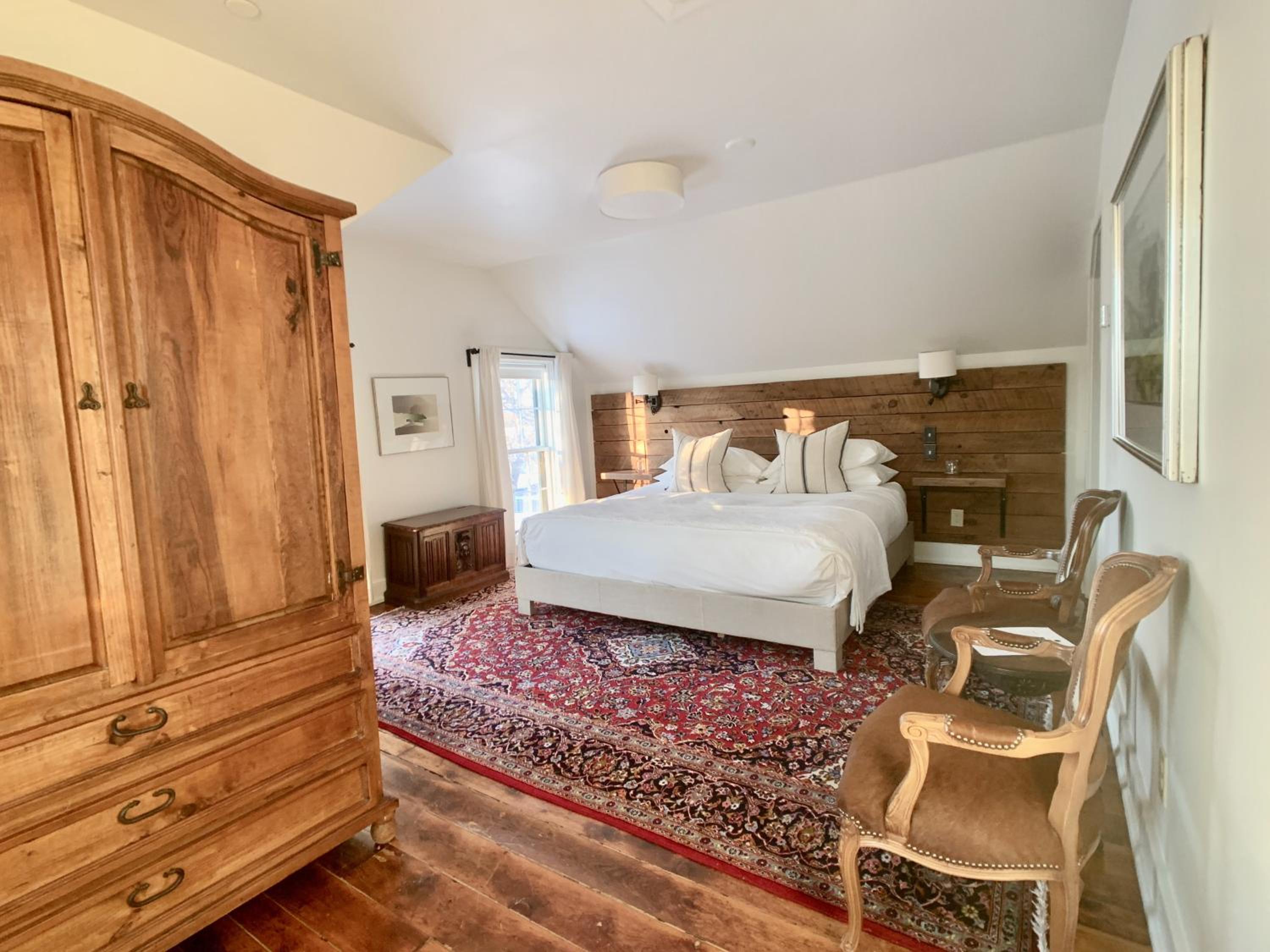 Romantic Room, 1 King, Fireplace photo 3