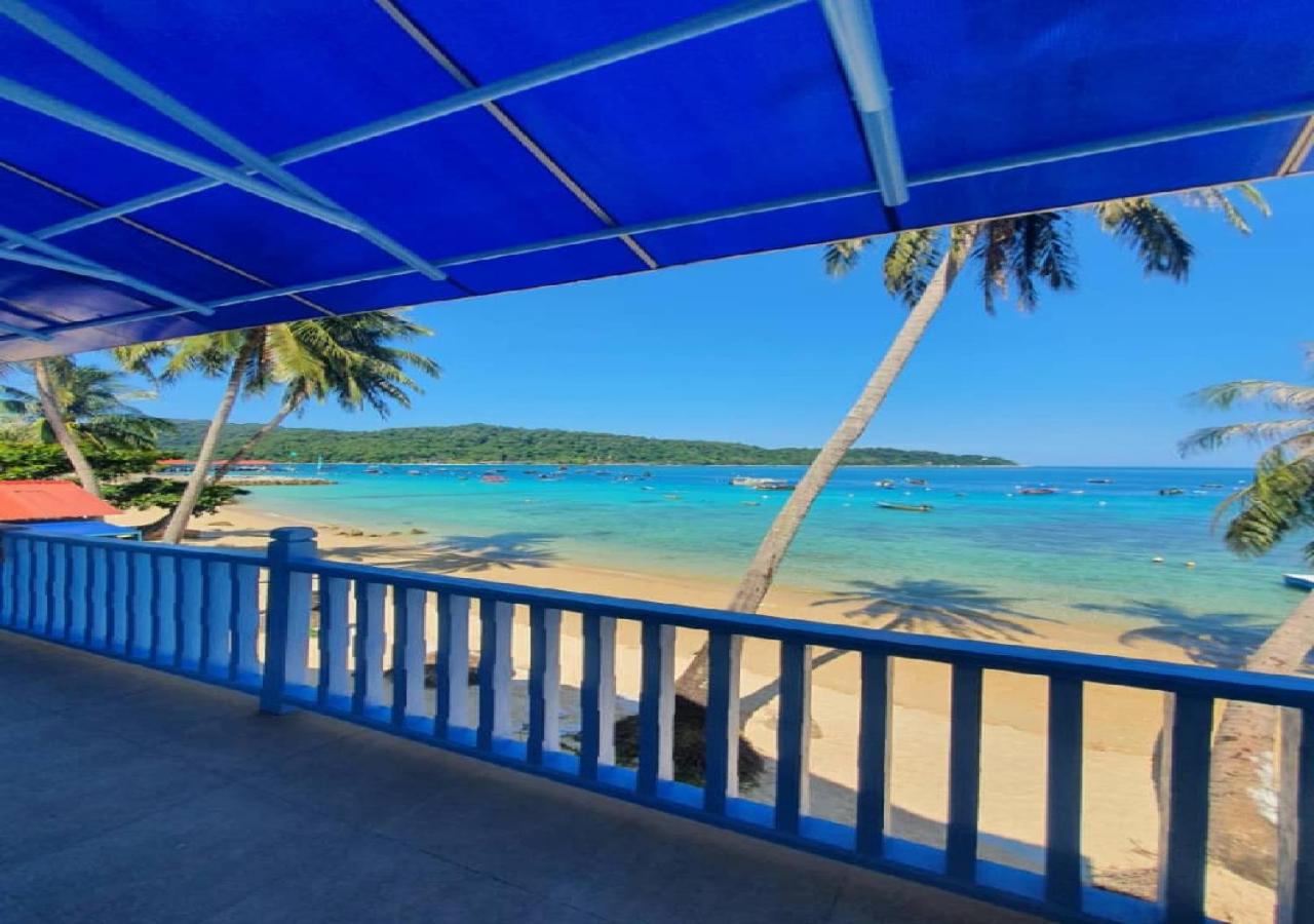 Quadruple Room with Sea View