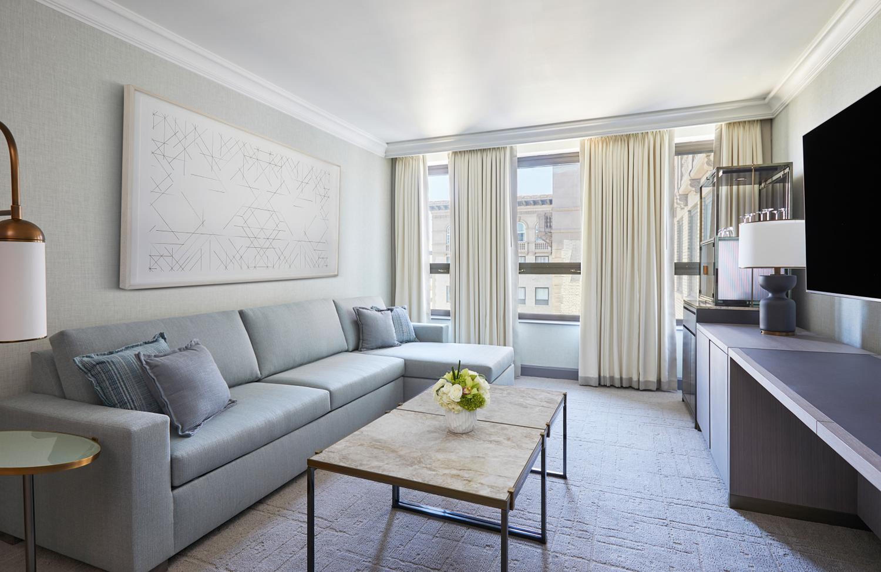 King Suite with Sofa Bed photo 2
