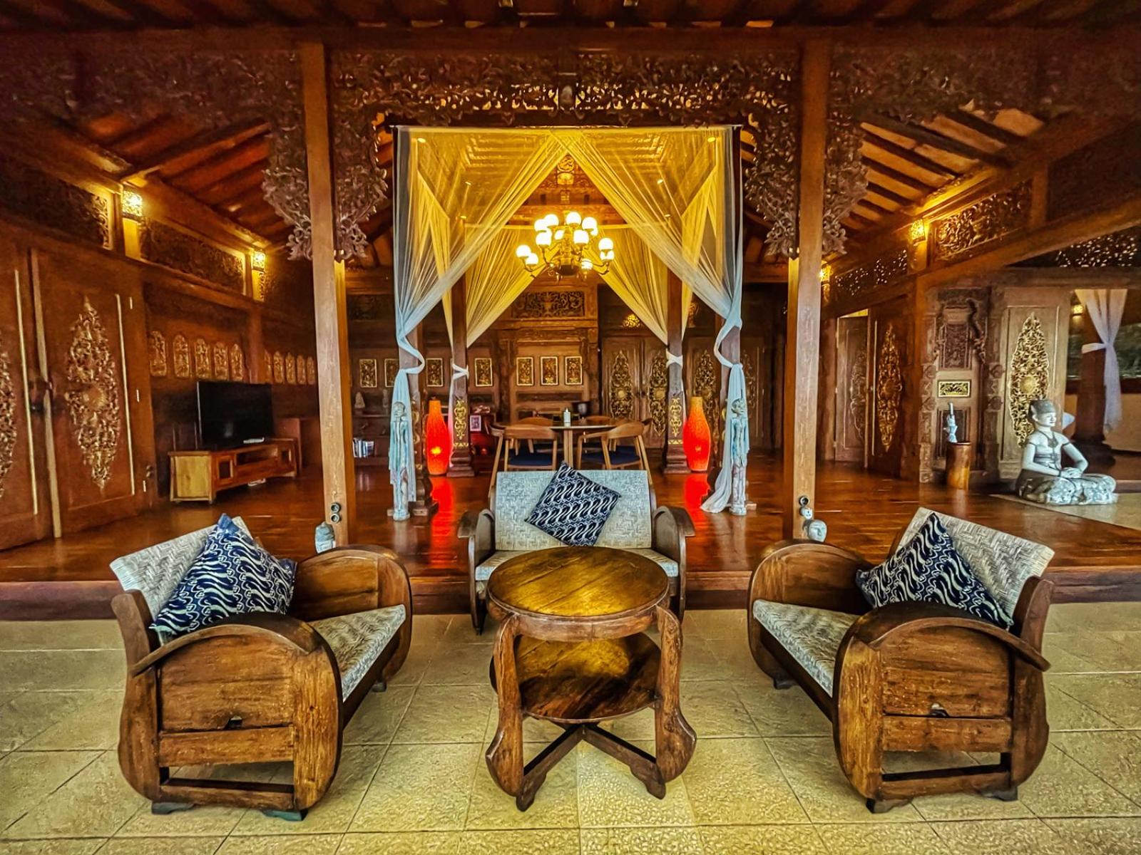 Kayangan Deluxe Two-Bedroom Villa with Private Pool