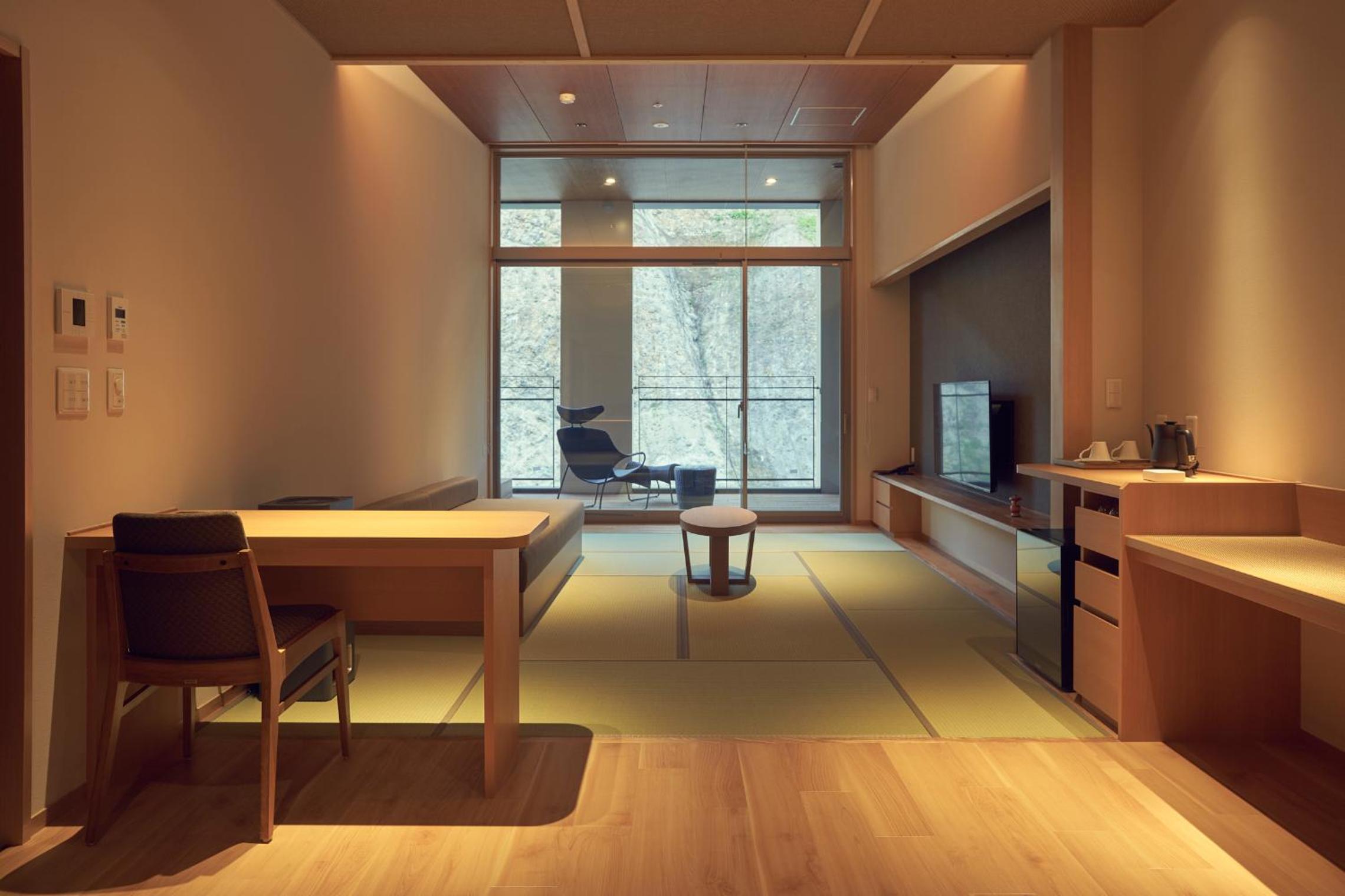 Suite with Terrace - Photo 1