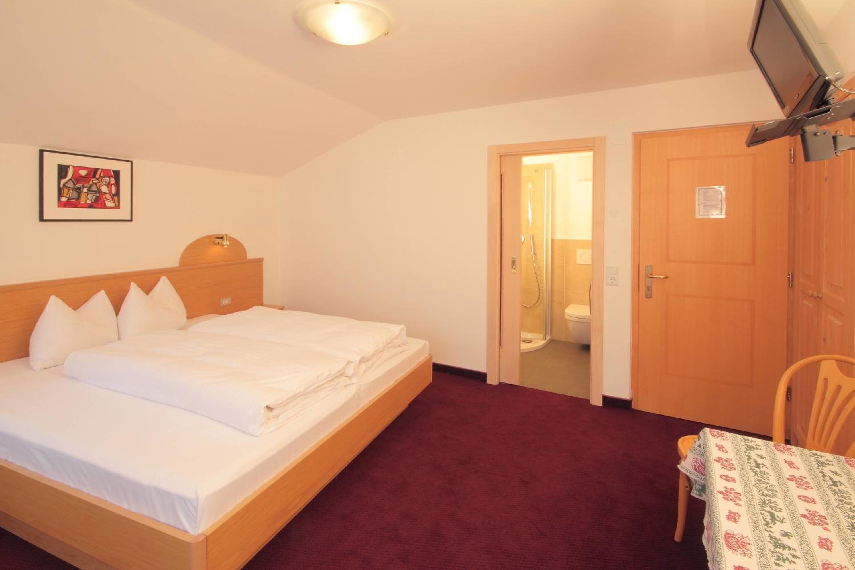 Double Room photo 3