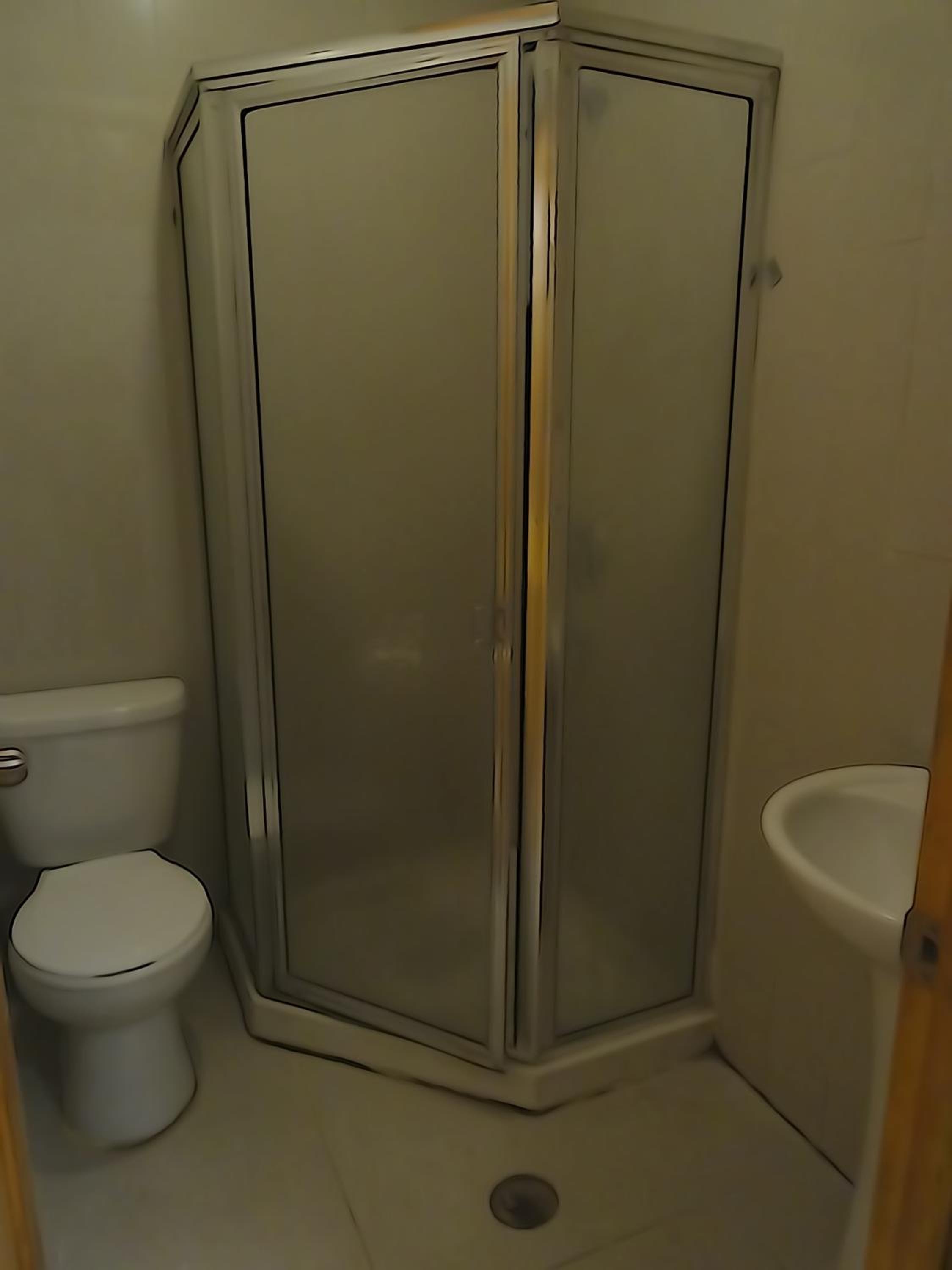 Economy Single Room With Shared Bathroom And Toilet (Men Only) photo 2