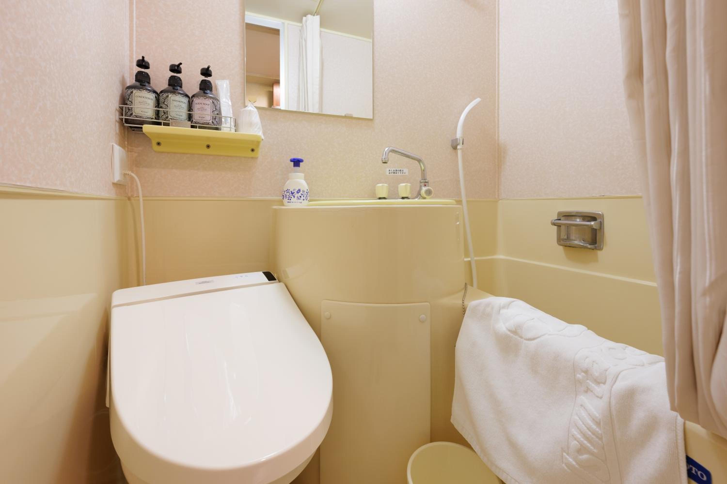 Economy Single Room - Non-Smoking photo 3