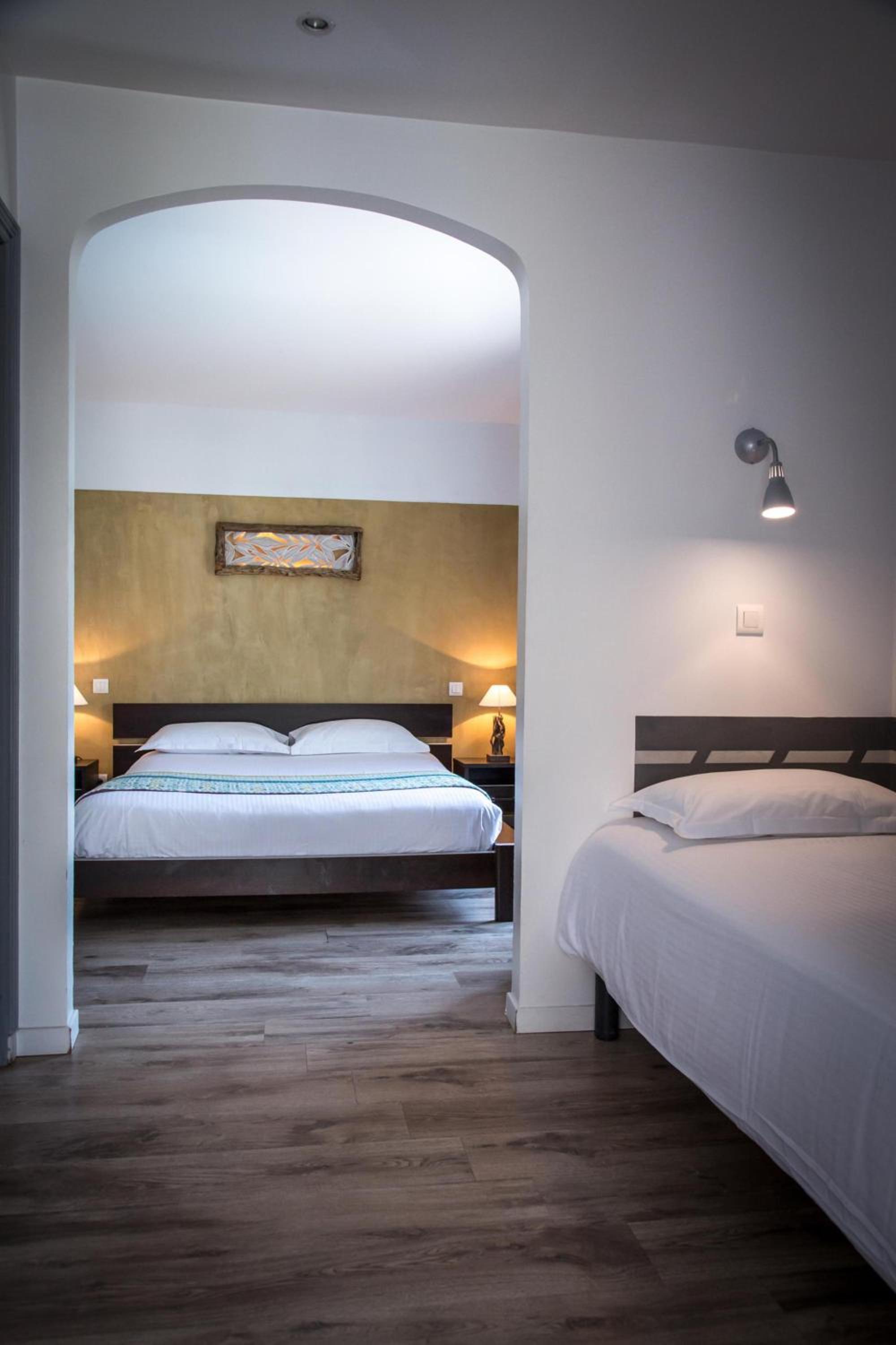 Triple Room - Photo 1