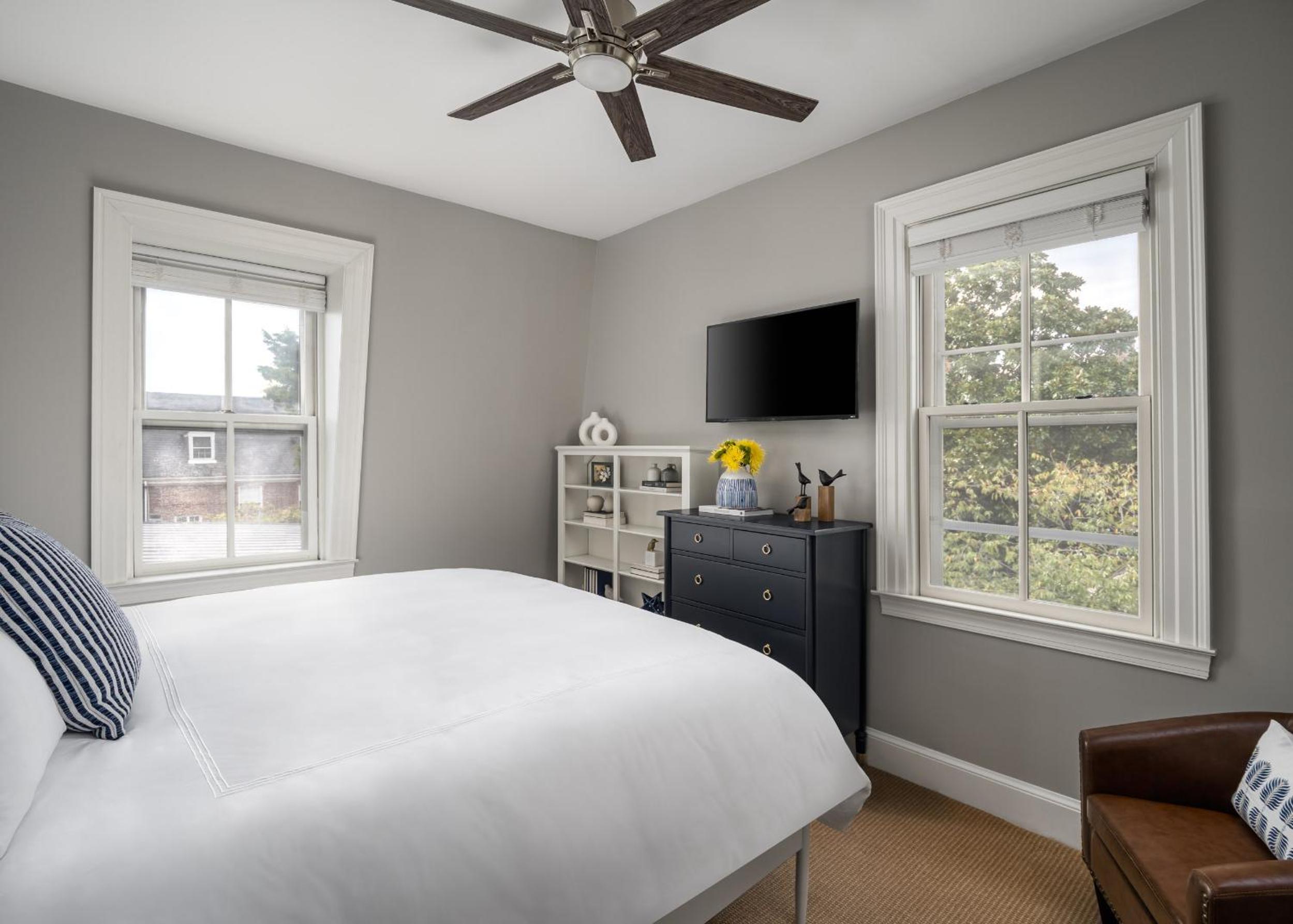 King Room with Garden View photo 2