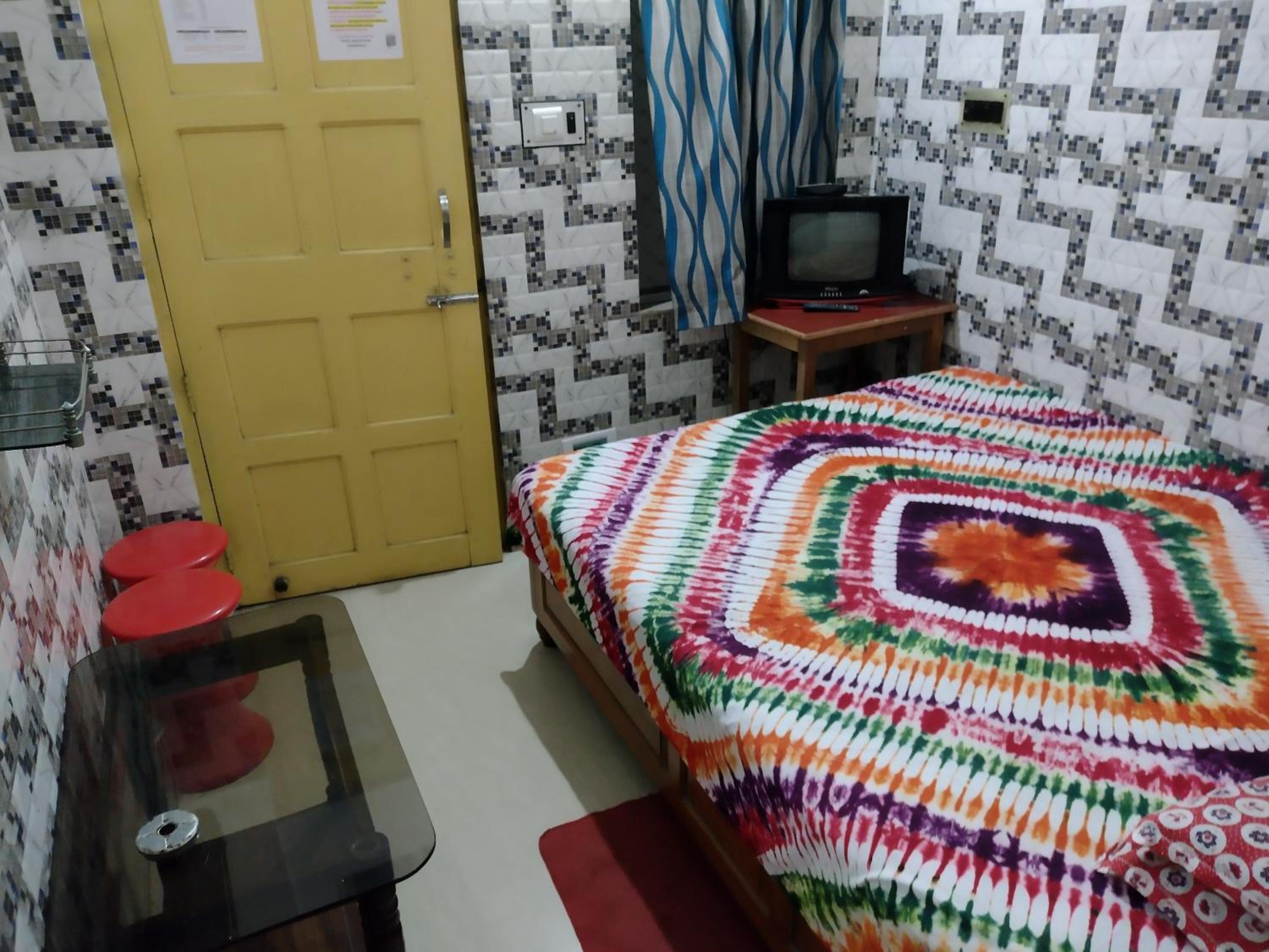 Small Double Room photo 2