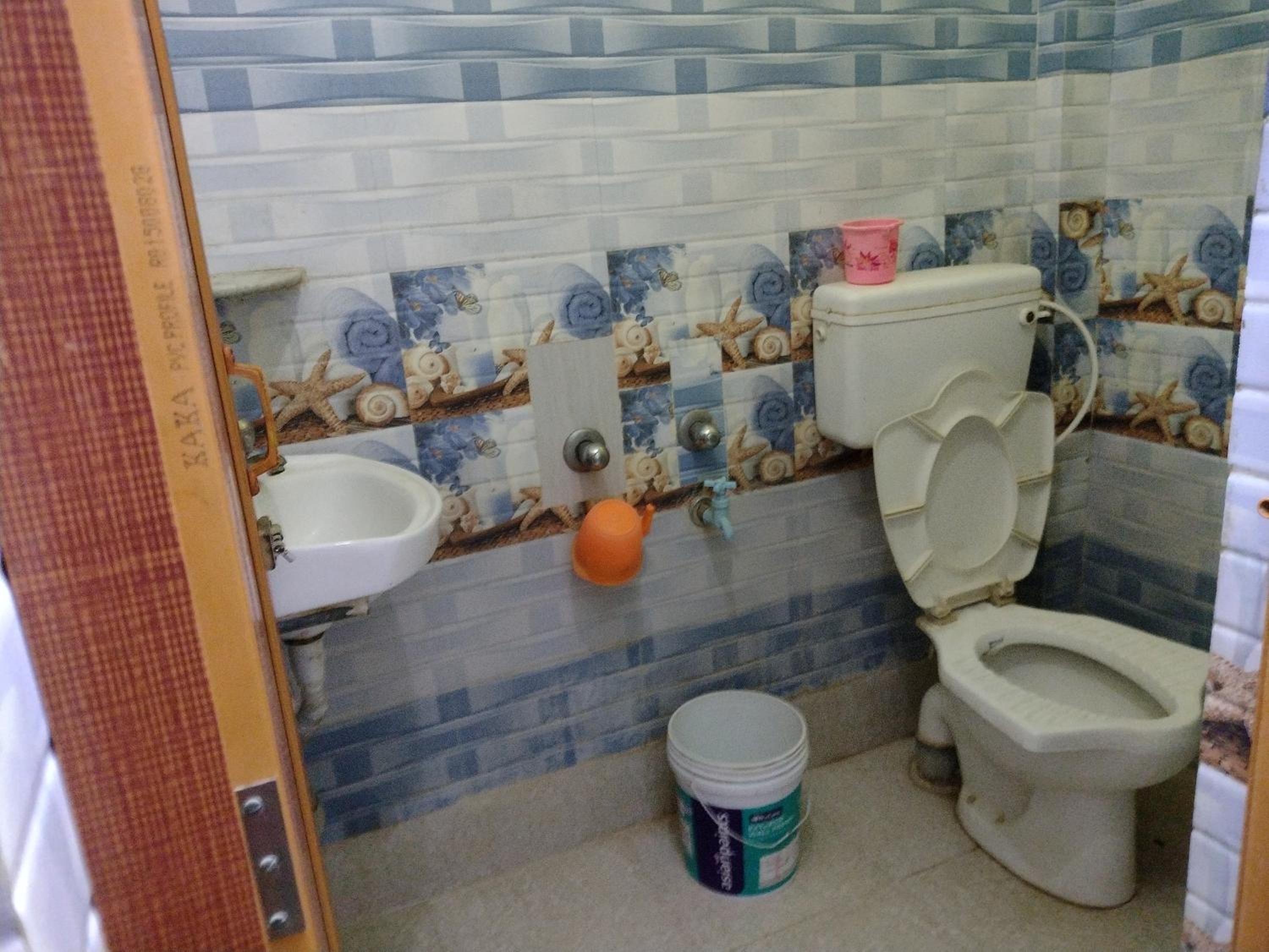 Standard Family Room photo 2