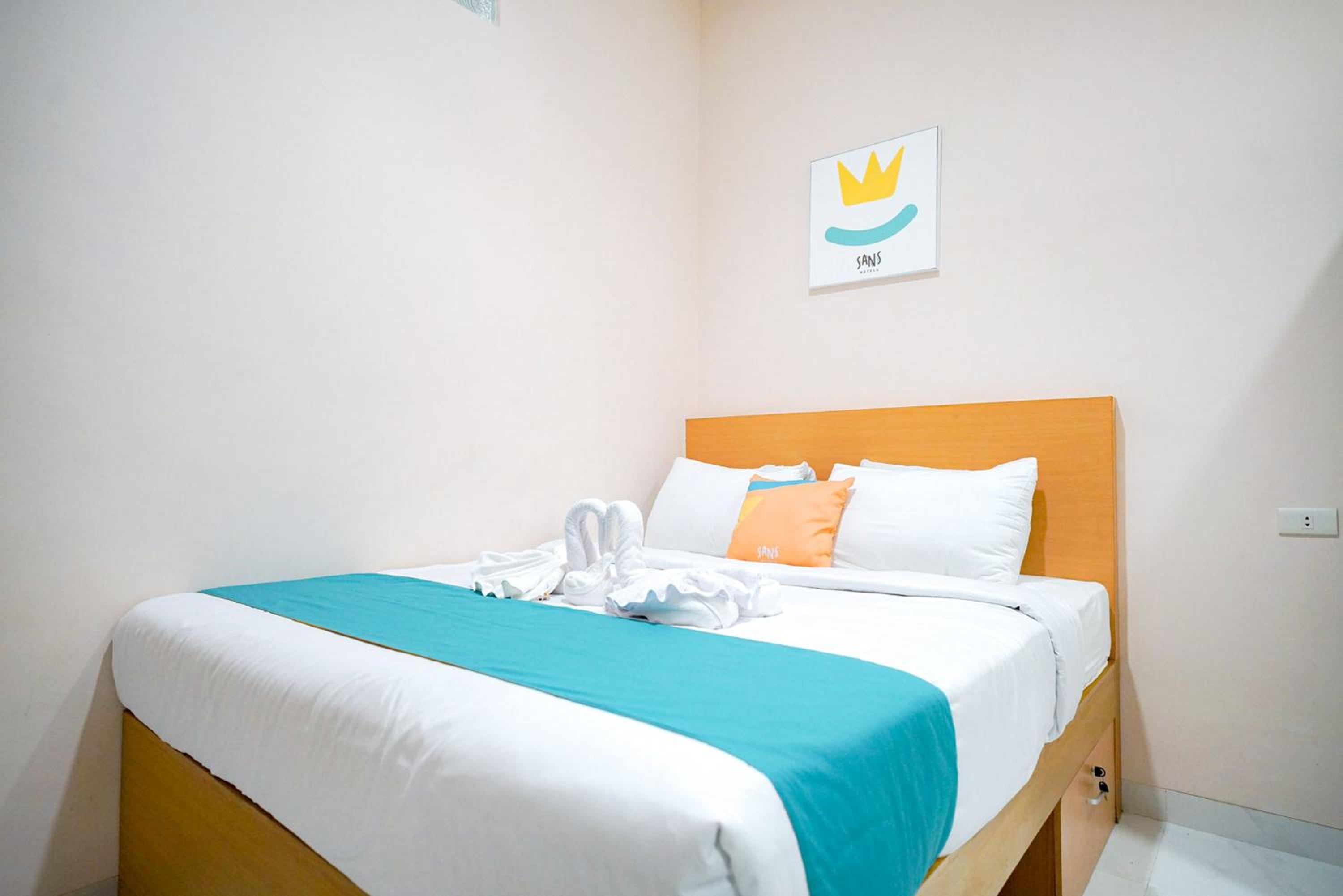 Deluxe Room - Photo 6
