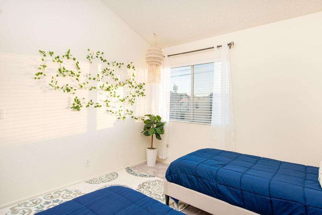 Two-Bedroom Apartment photo 2