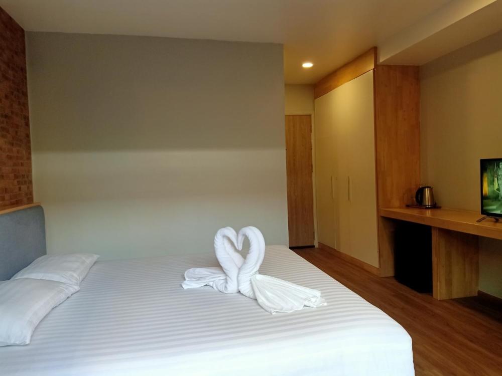 Superior King Room photo 3