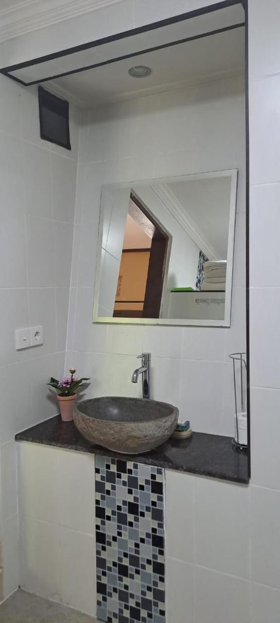 Standard Two-Bedroom Villa - Photo 13