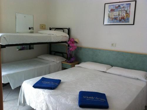 Standard Quadruple Room photo 1