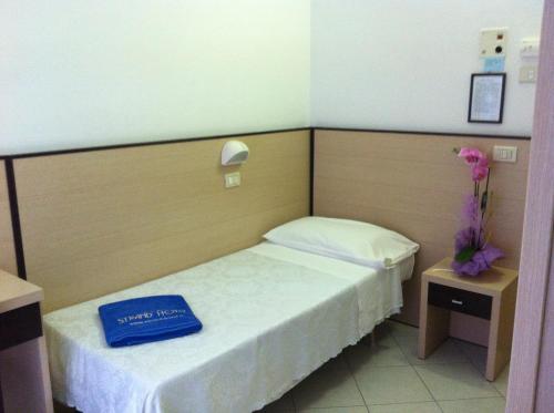 Single Room photo 1