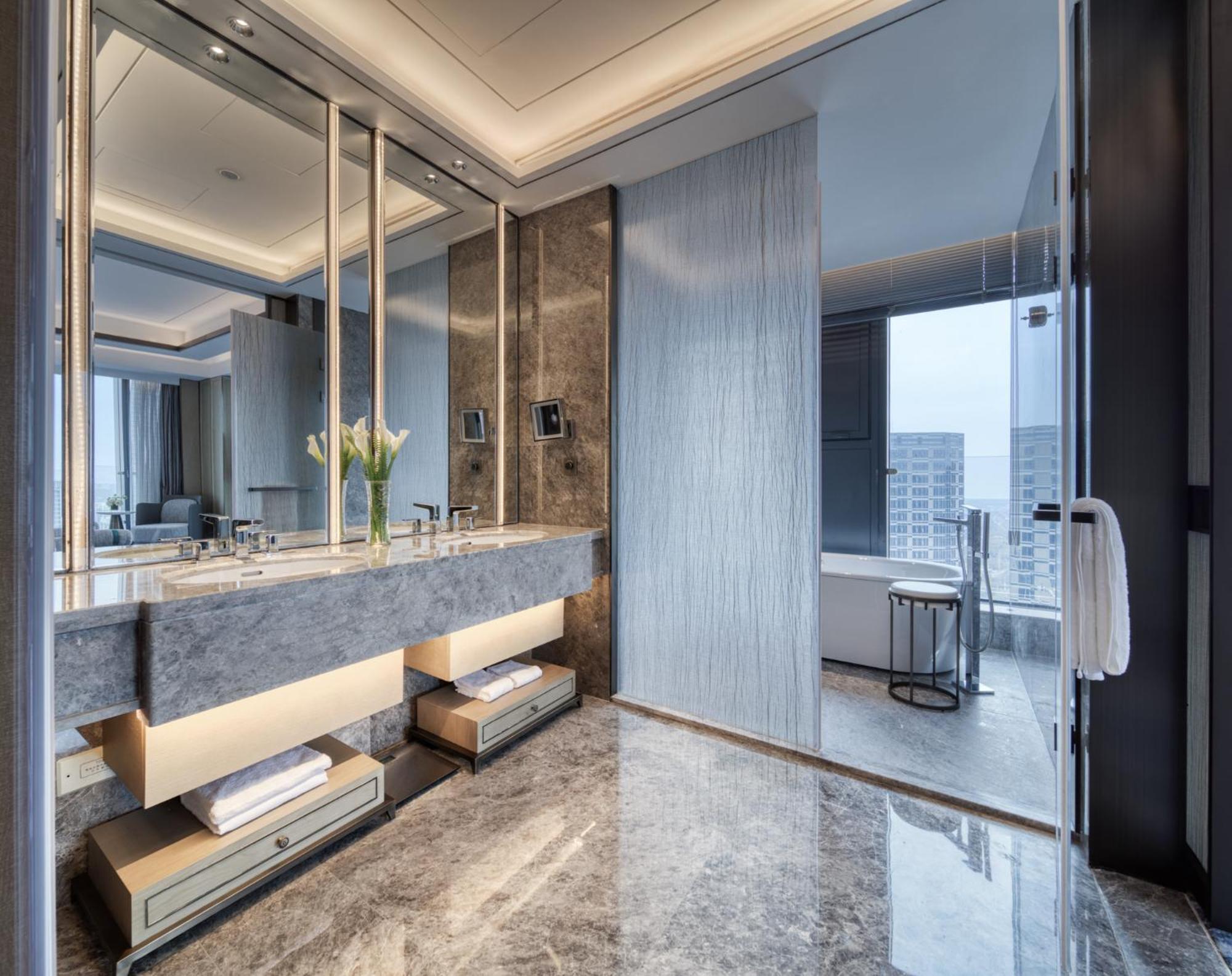 Executive King Room photo 2