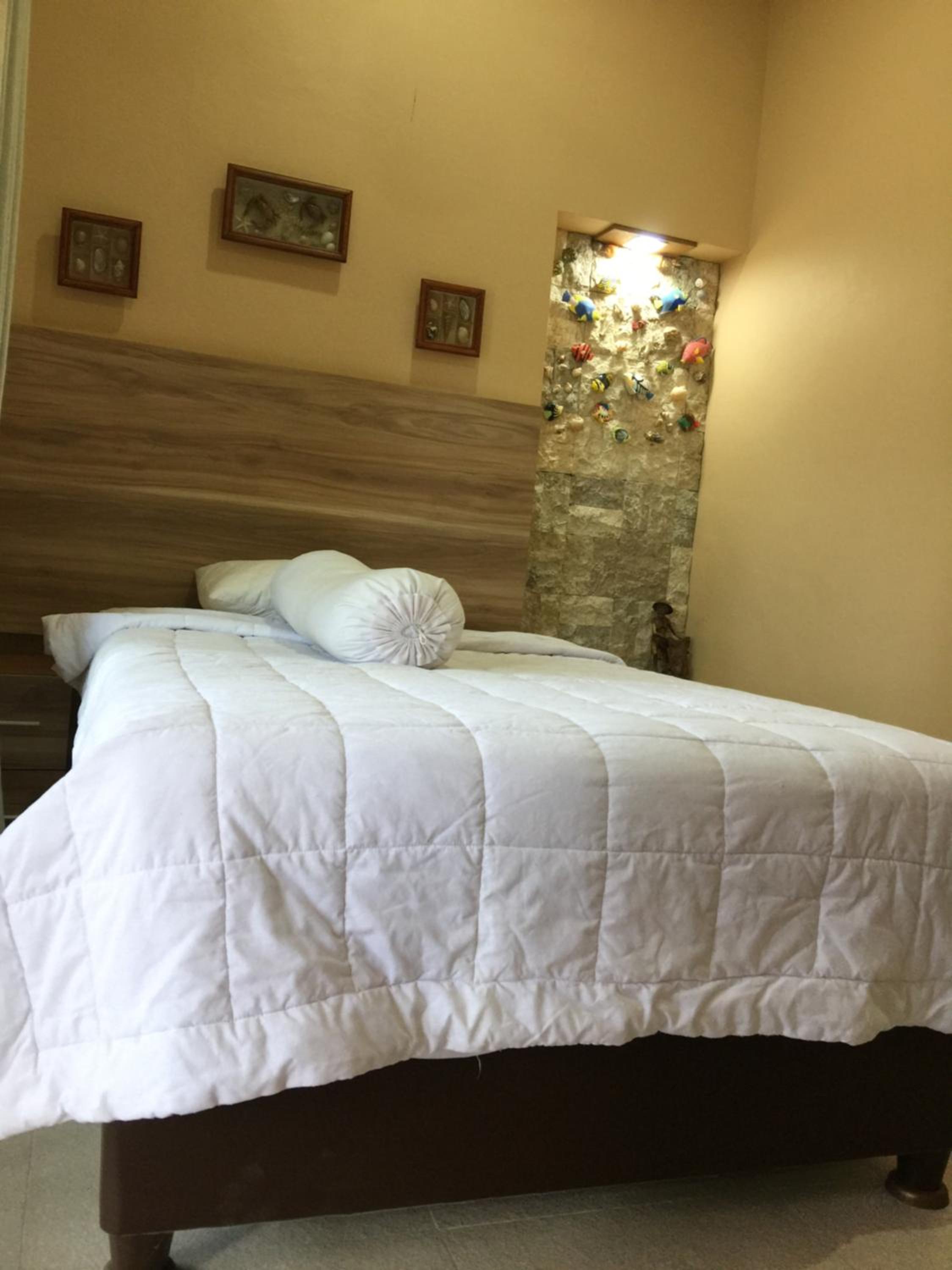 Standard Two-Bedroom Villa - Photo 19