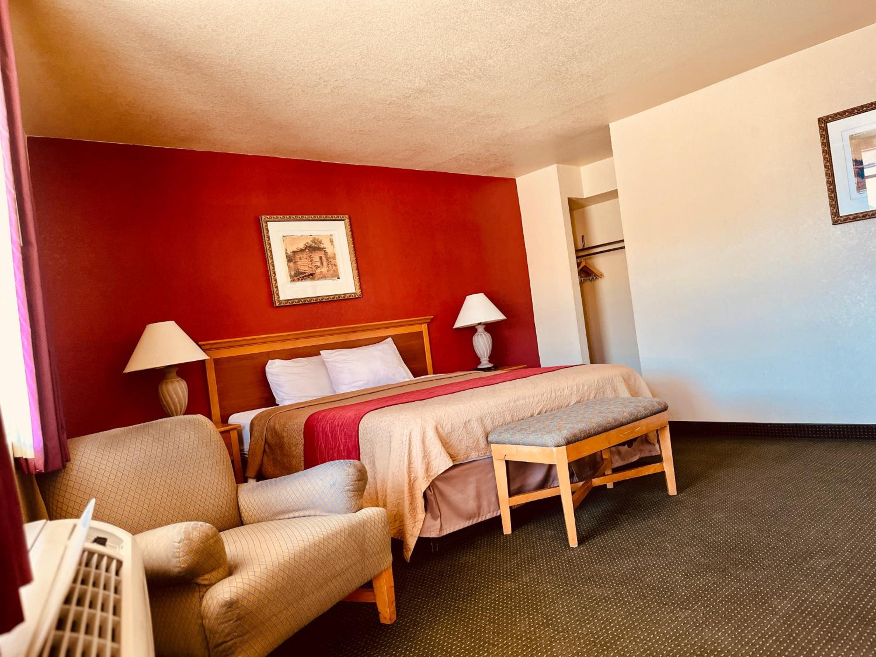 King Room - Non Smoking photo 3