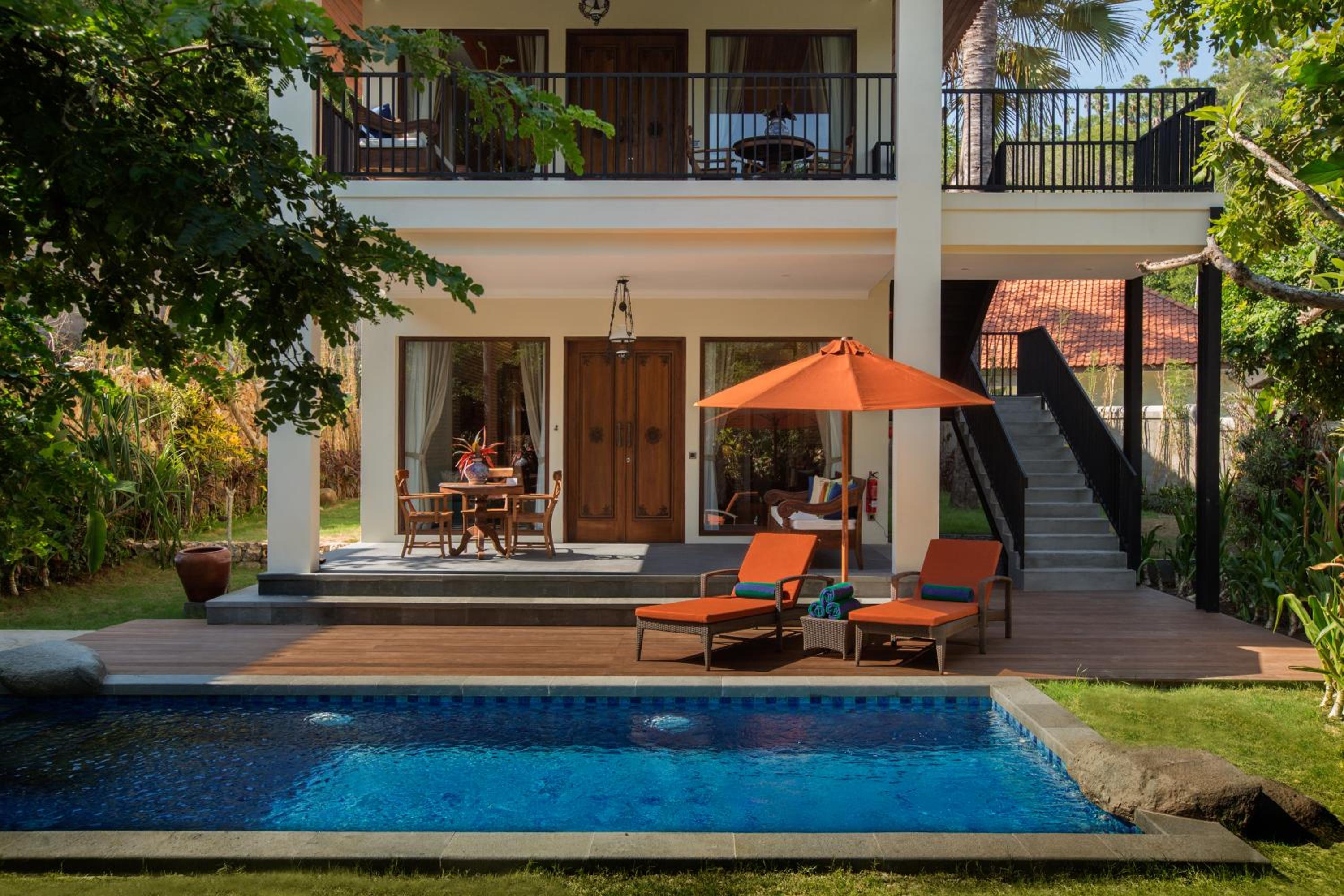 Duplex Pool Residence with Free Exclusive Benefit - Photo 2