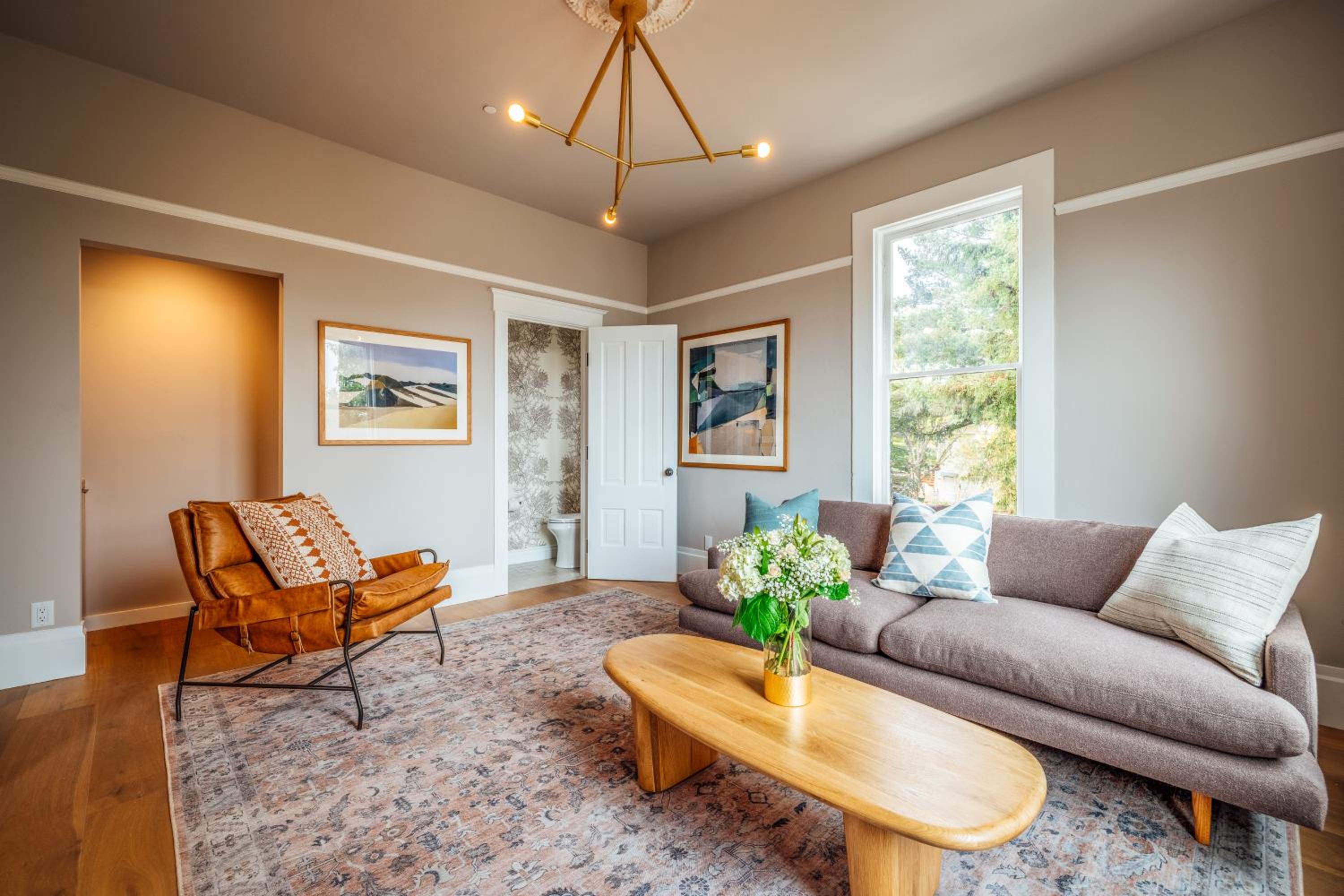 Executive Suite photo 2
