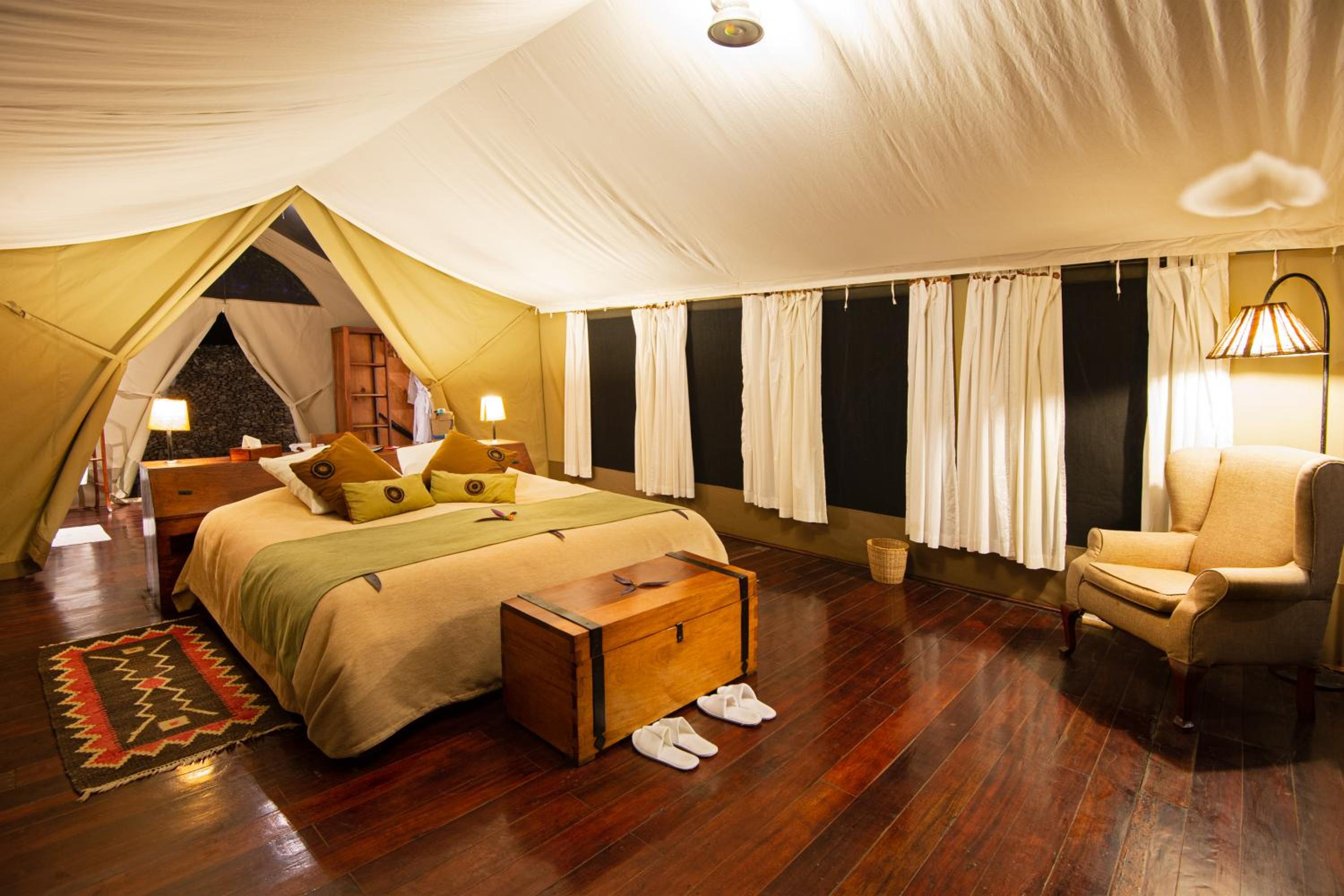 Tent - Photo 9