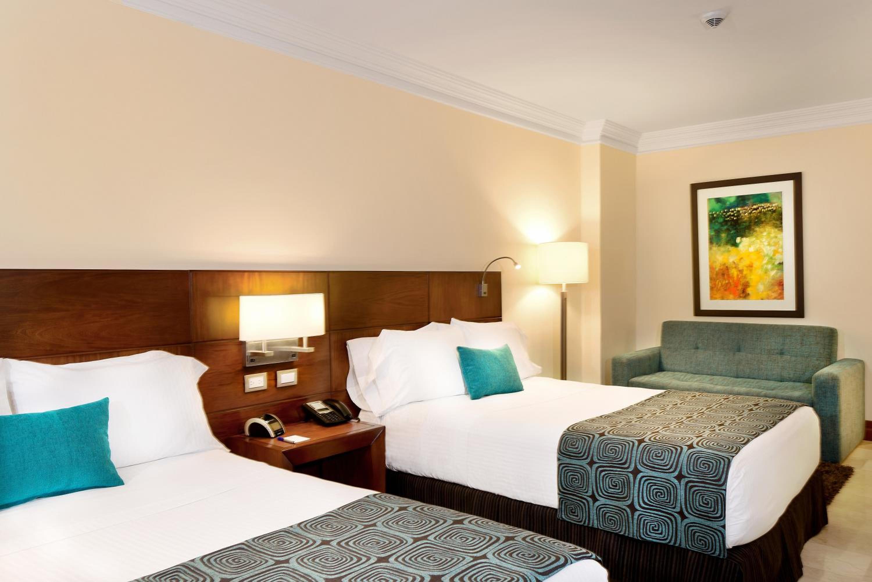 Standard Double Room with Two Double Beds - Photo 11