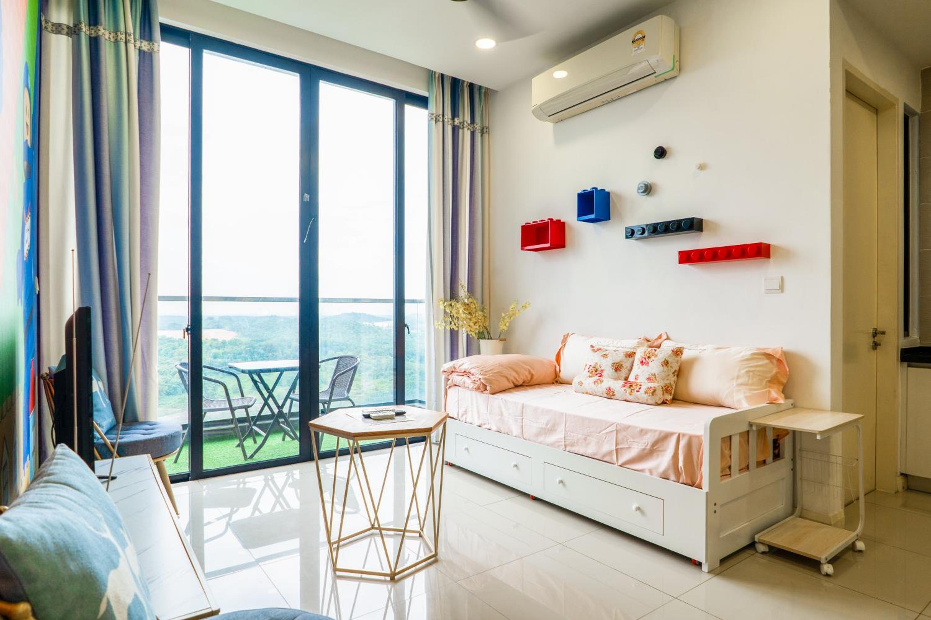 Two-Bedroom Apartment - Photo 3