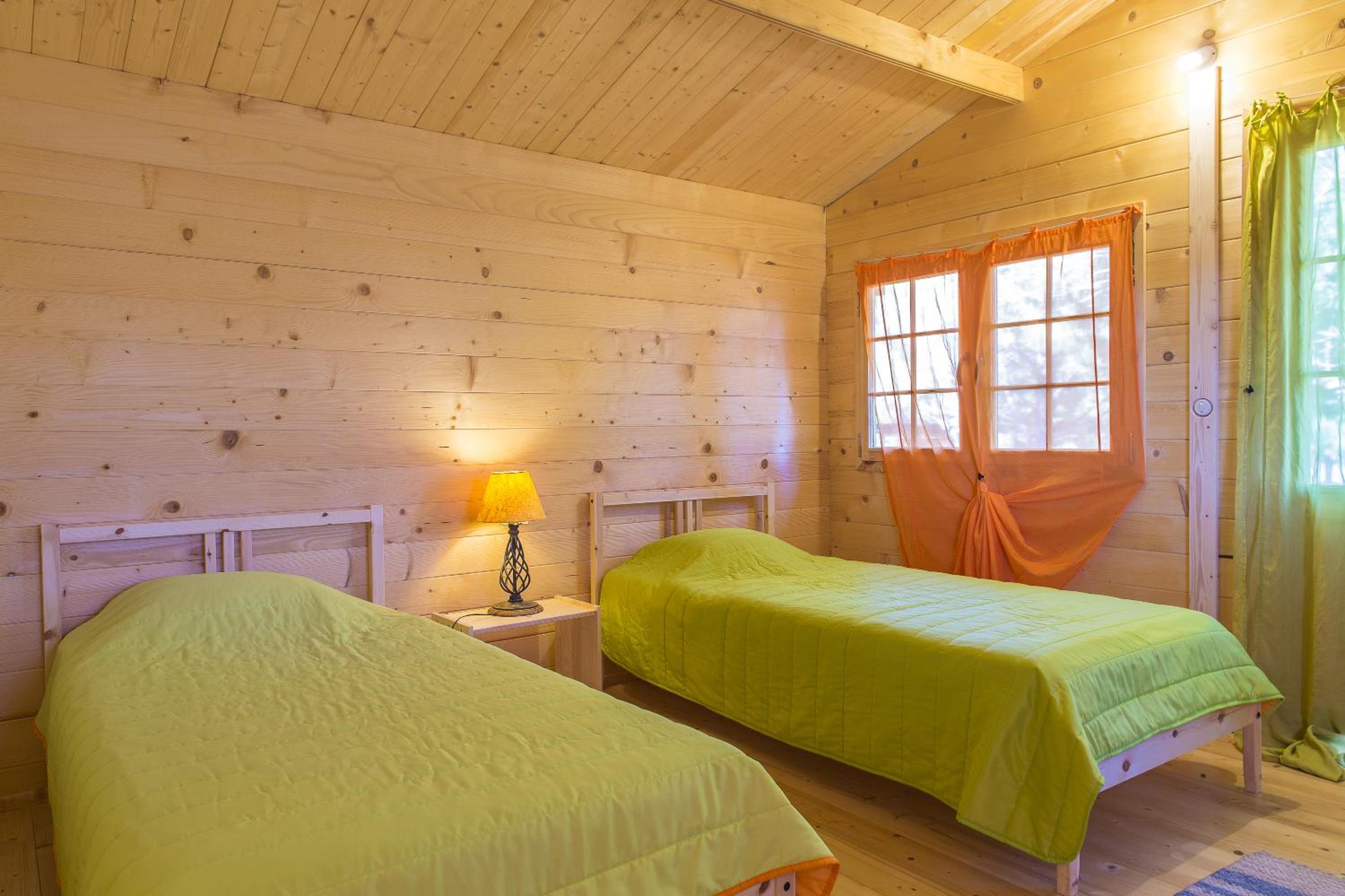 One-Bedroom Bungalow - Photo 6