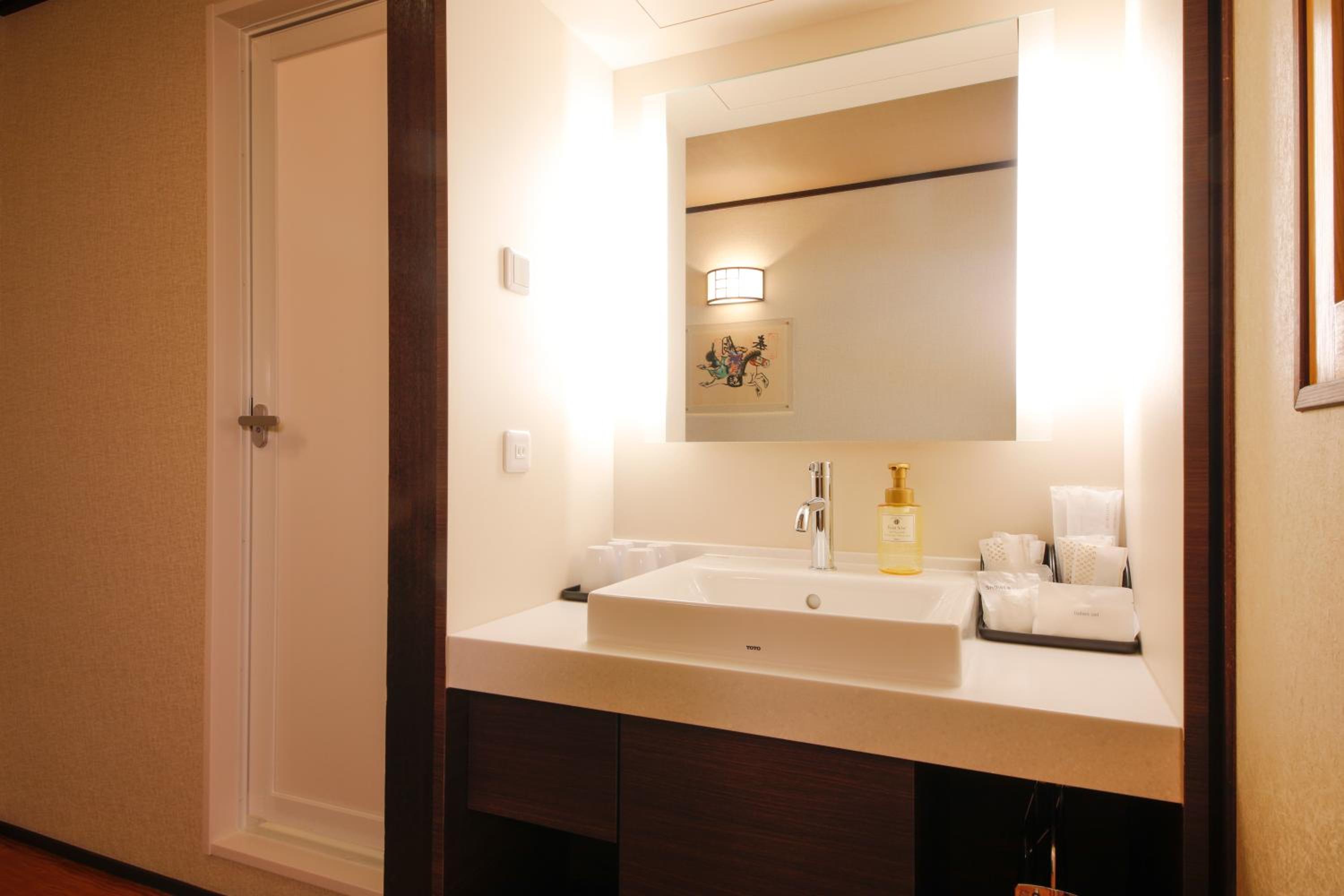 Japanese-Style Room - Non-Smoking - Main Wing - Photo 4