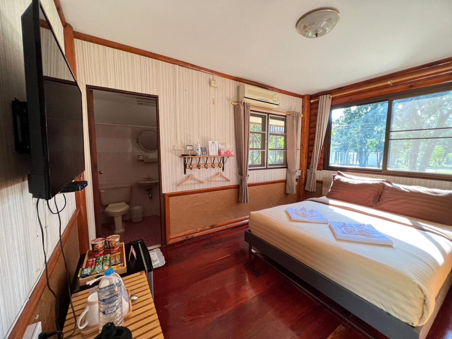 Standard King Room - Photo 1
