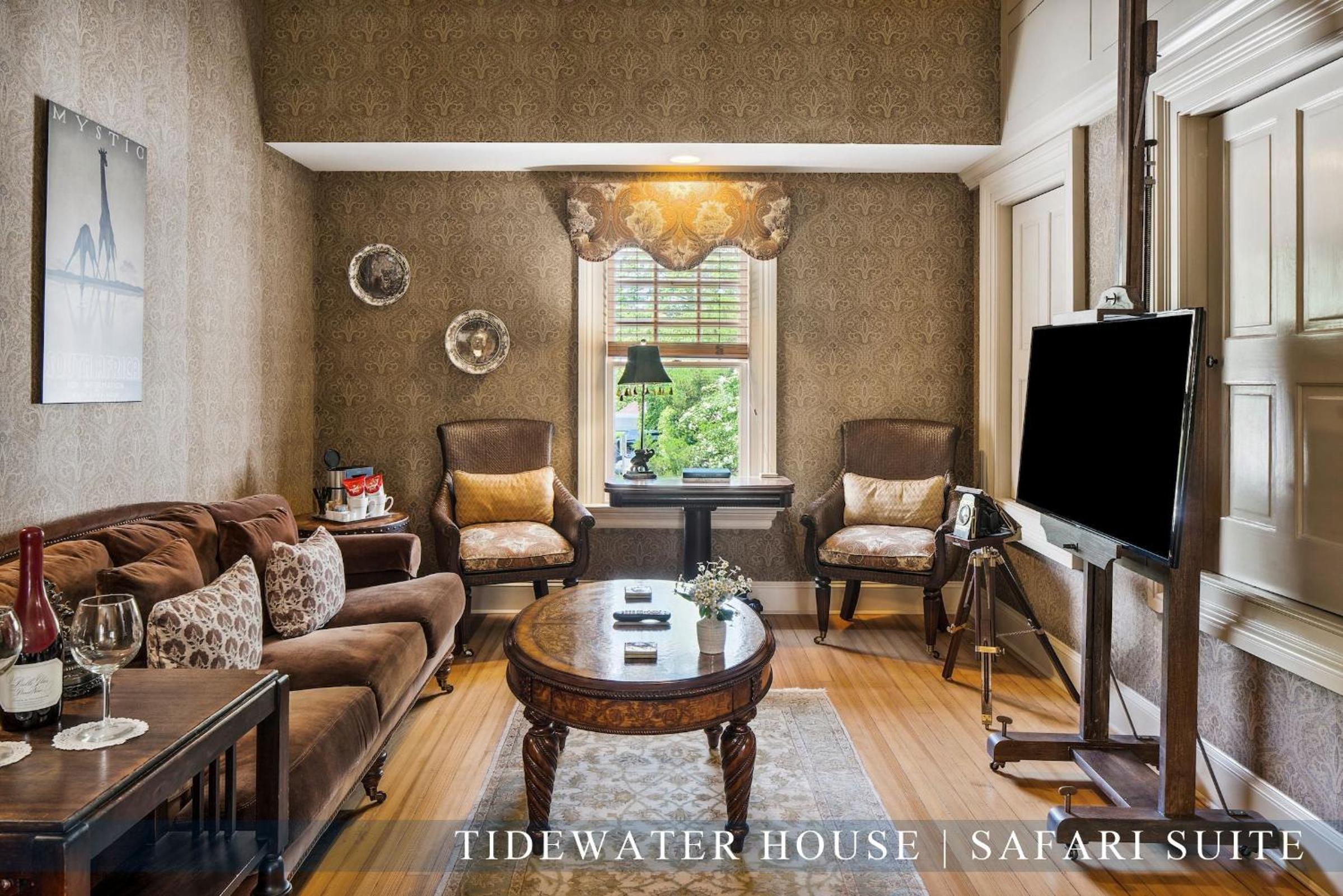 Safari Suite at Tidewater House