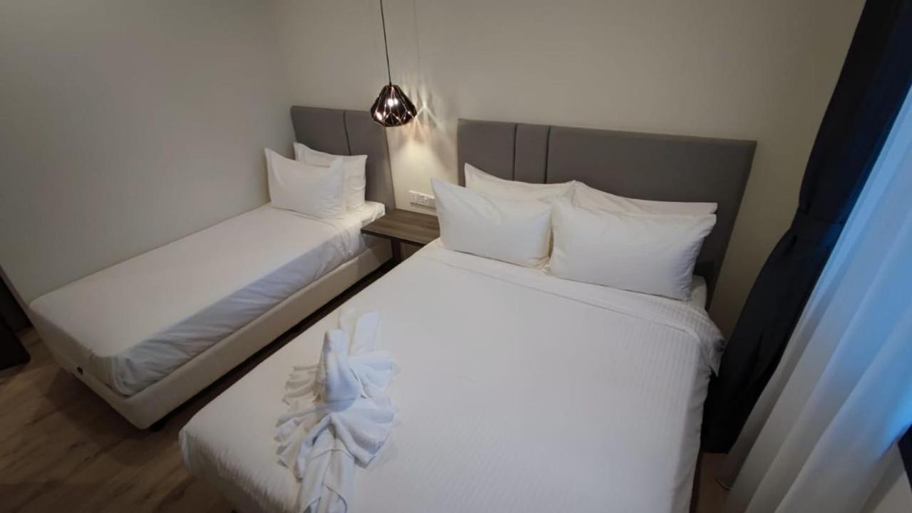Triple Room with Shower