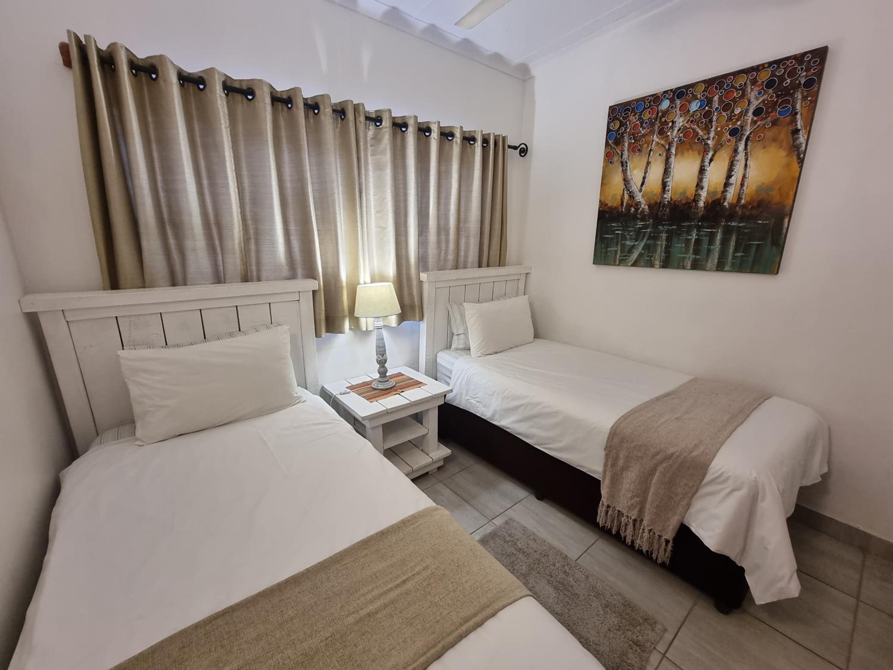Two-Bedroom Suite photo 3