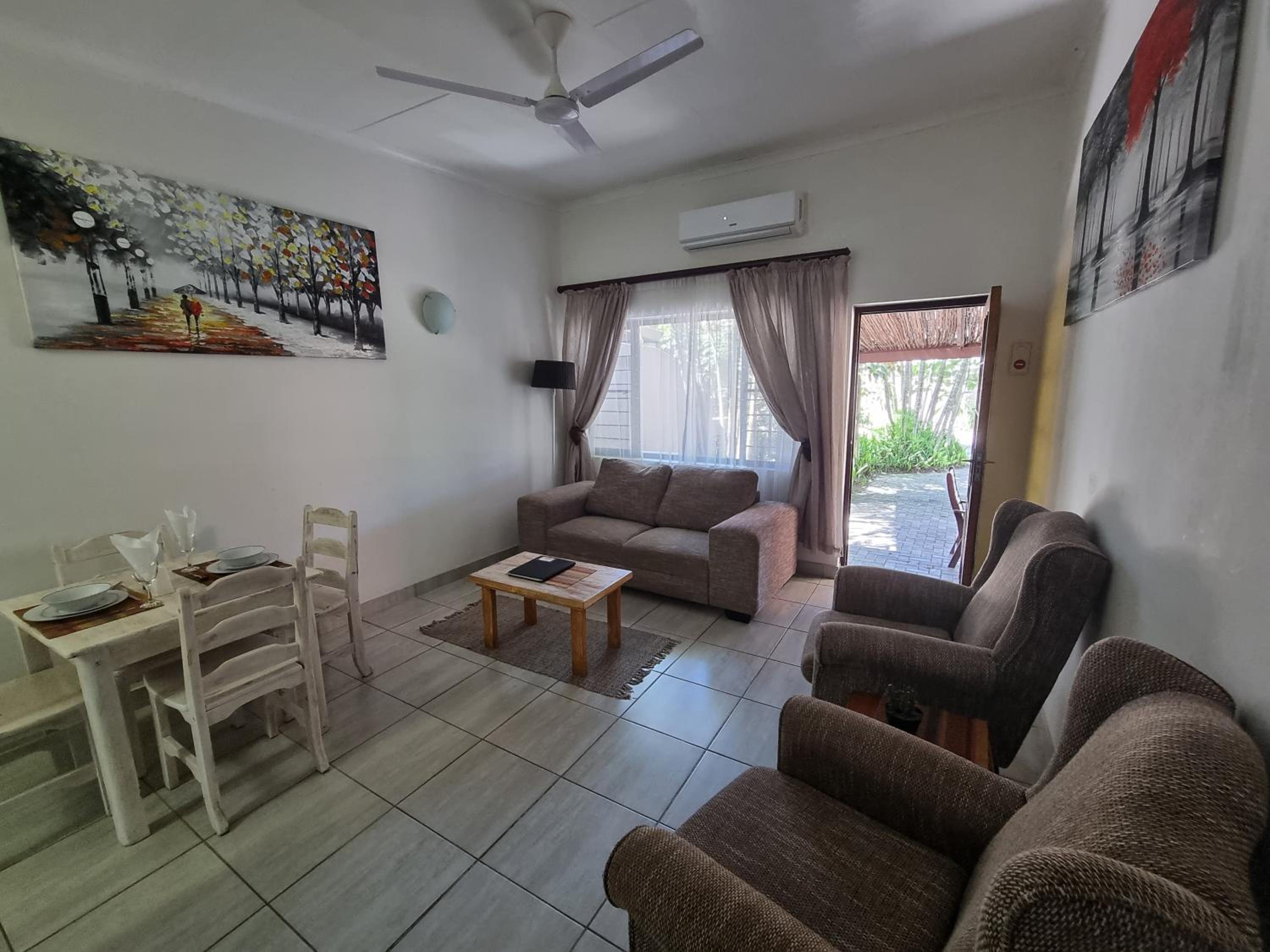 Two-Bedroom Cottage photo 1