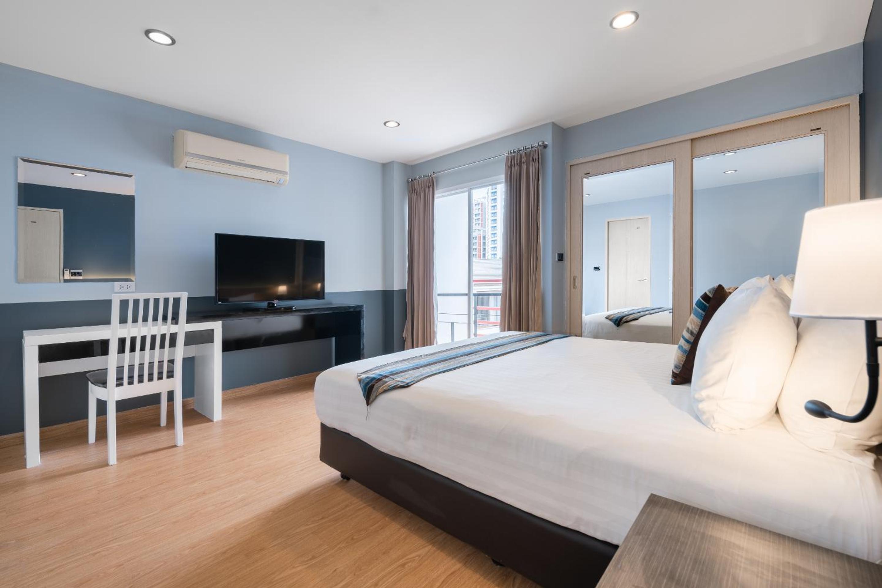 Two-Bedroom Suite photo 2