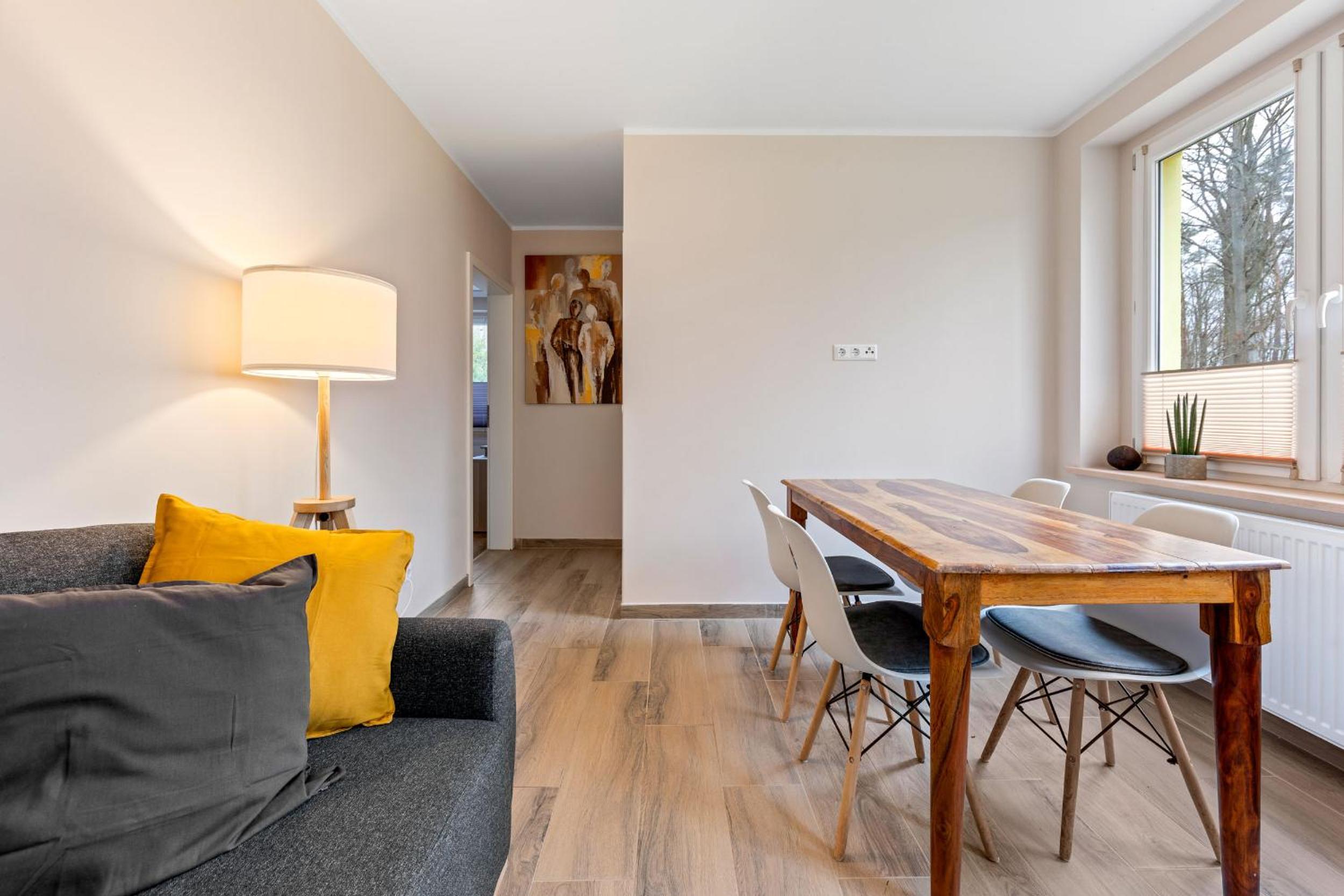 Apartment photo 2