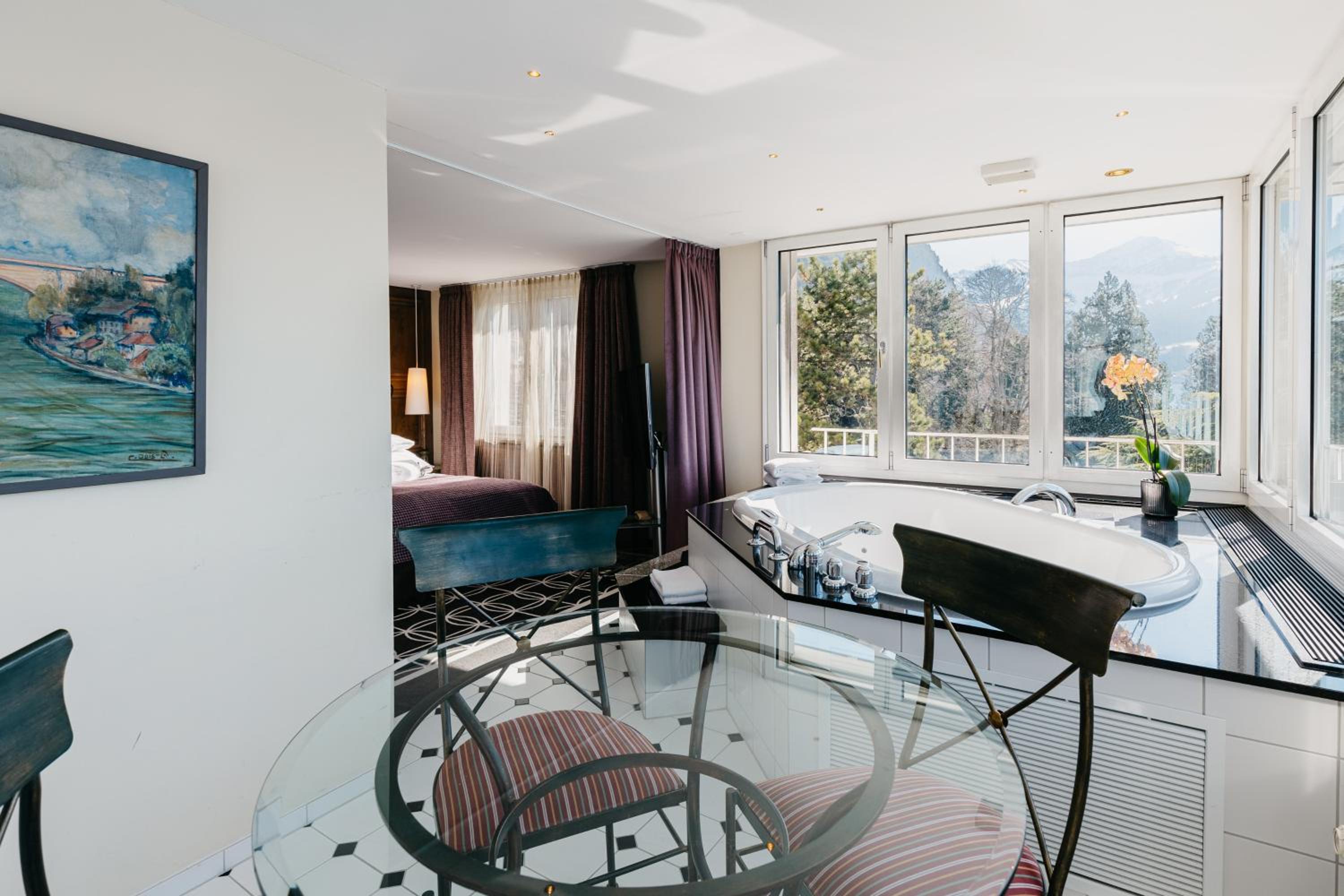 ERMITAGE Suite with Balcony and Lake View  - Photo 2