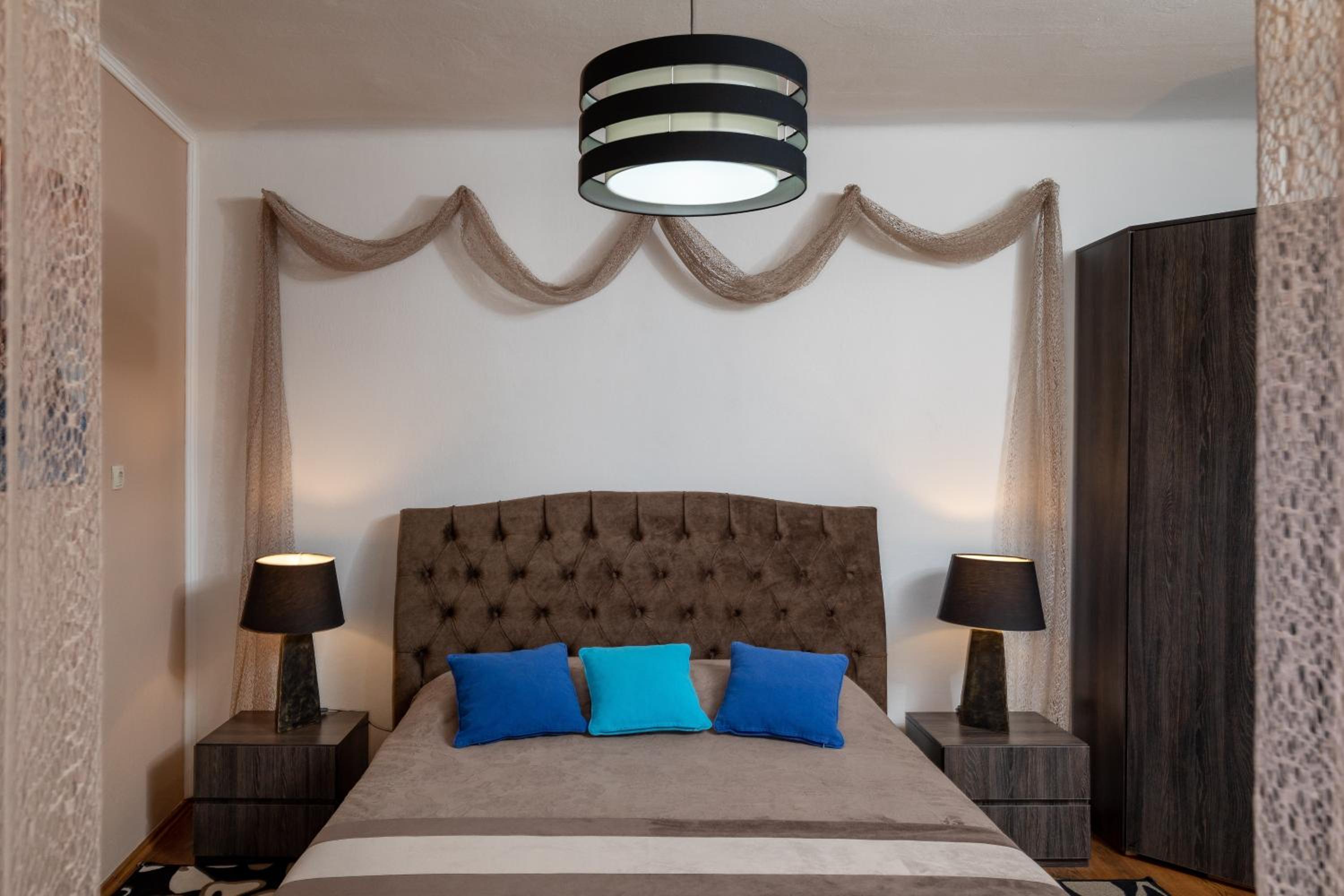Comfort One-Bedroom Apartment with Terrace and Sea View