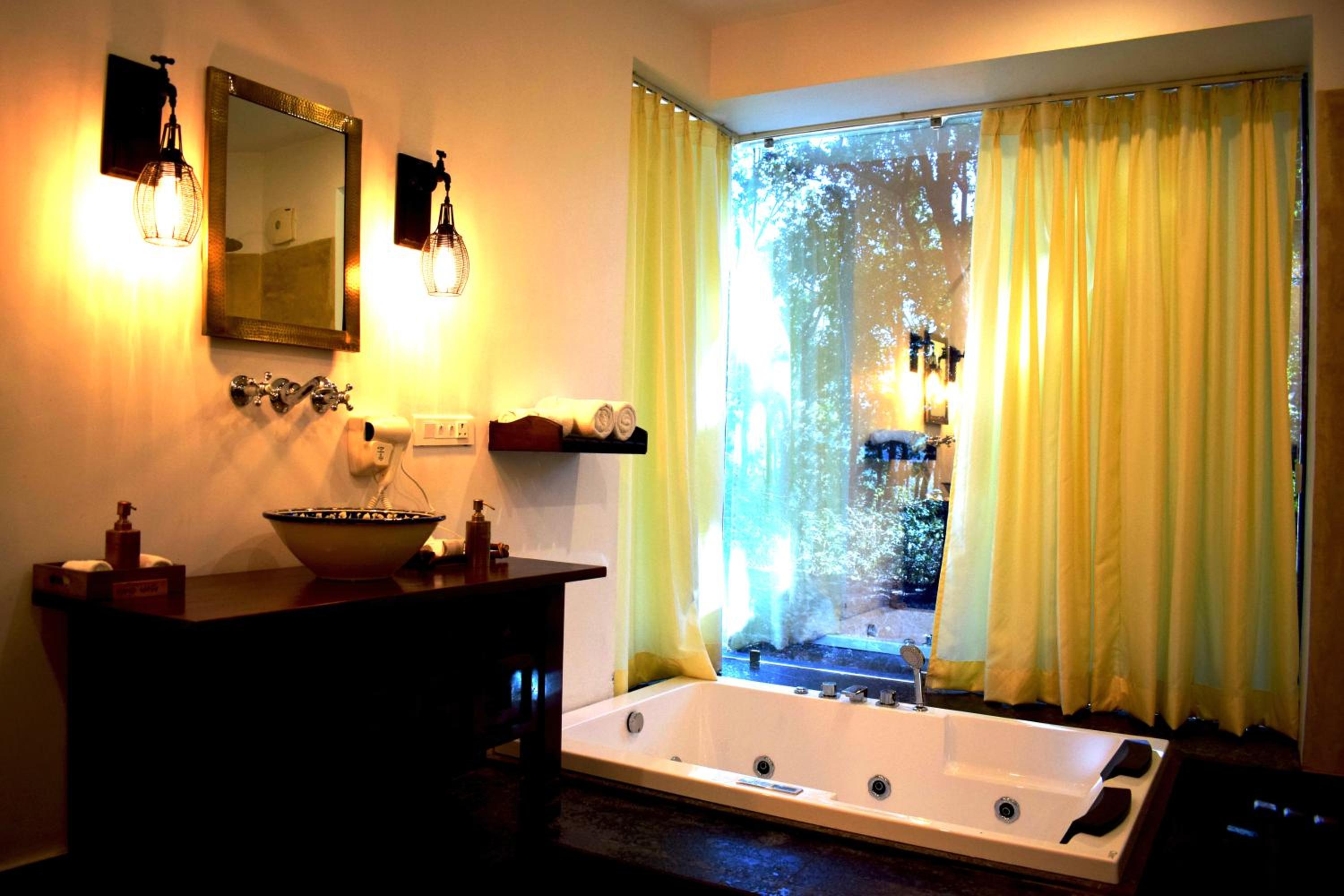  Hill View Terrace Villa with Jacuzzi - Photo 4
