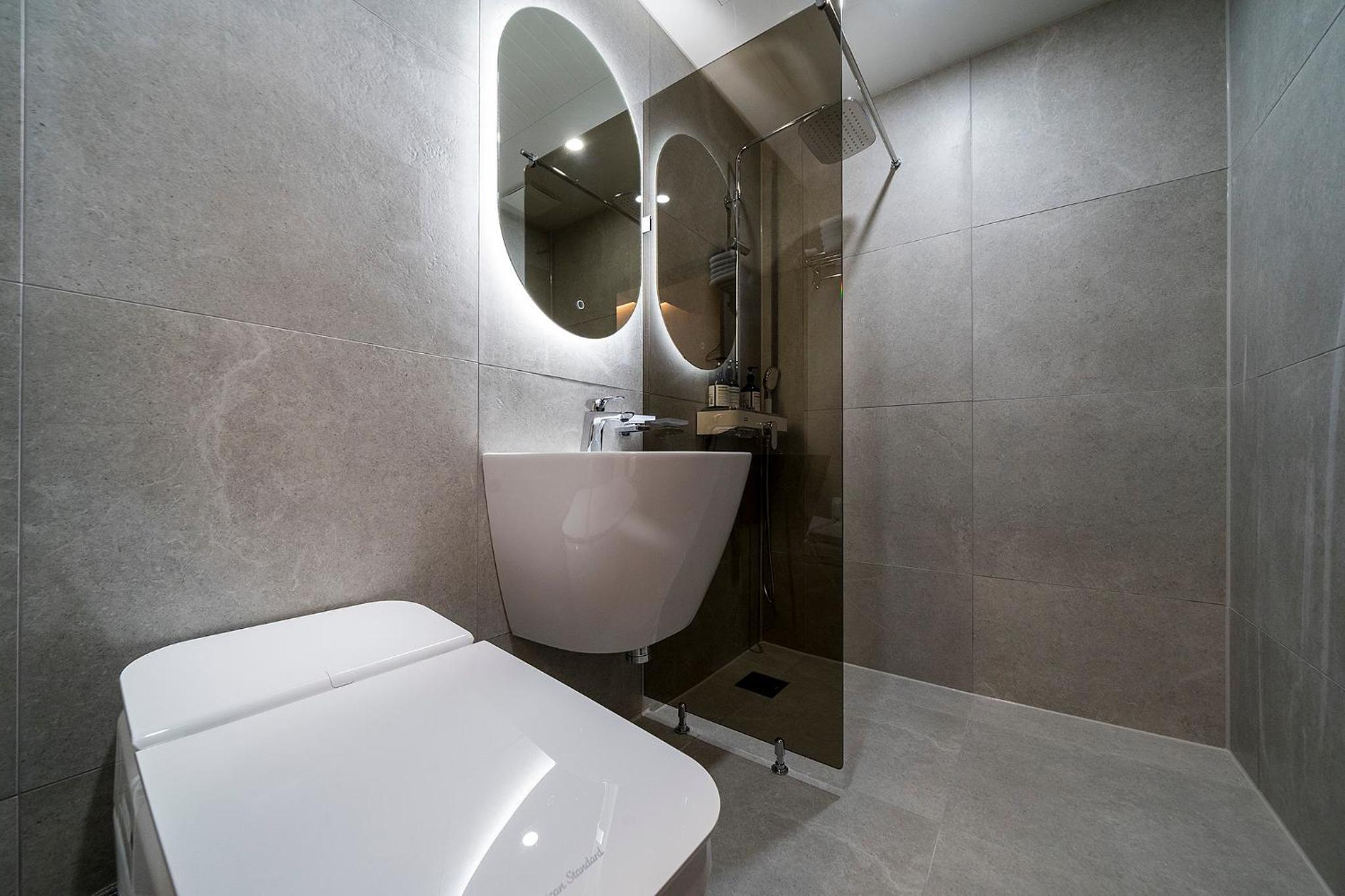Business Double Room - Photo 10