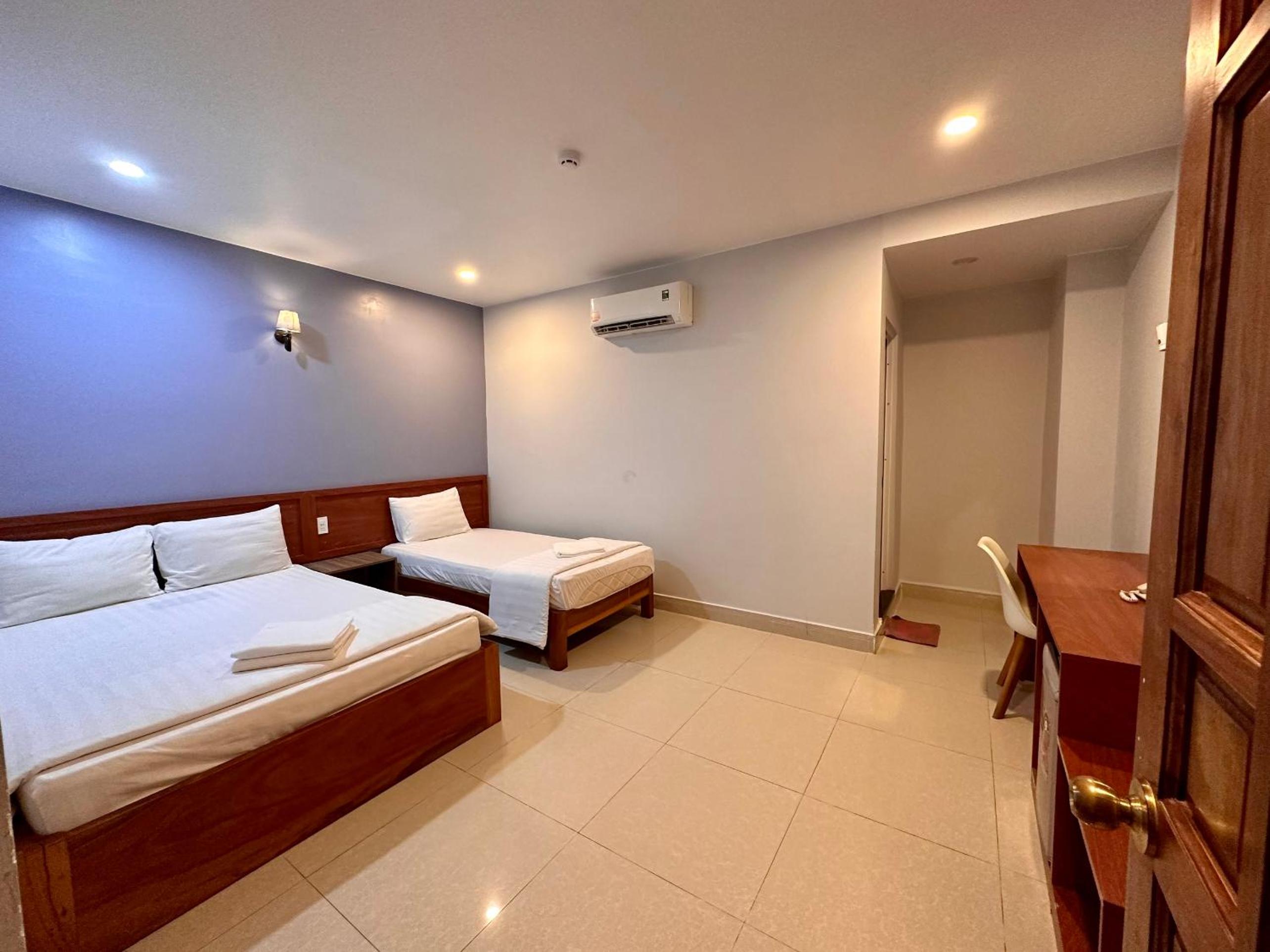 Classic Triple Room