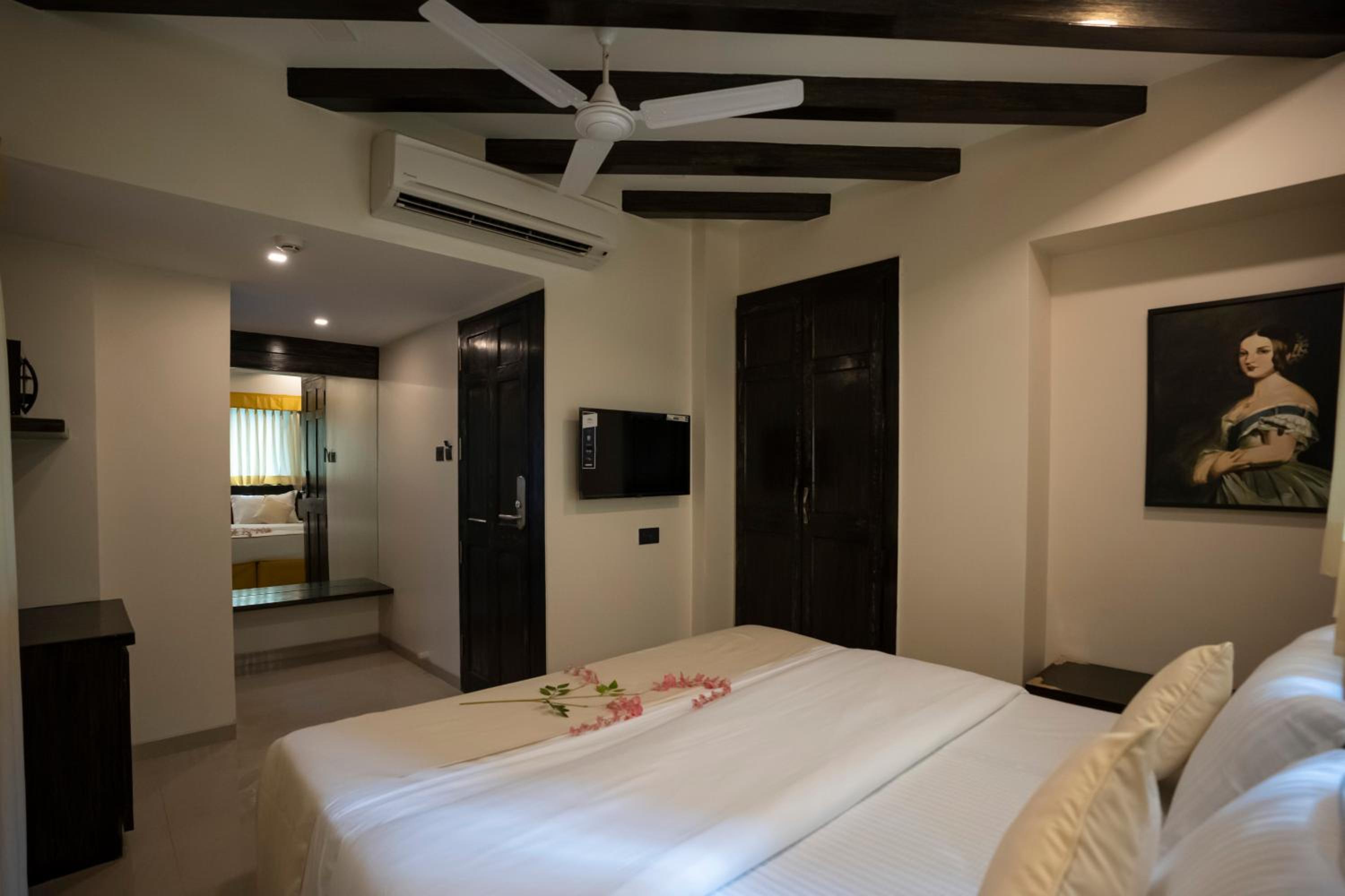Standard Queen Room - Photo 3