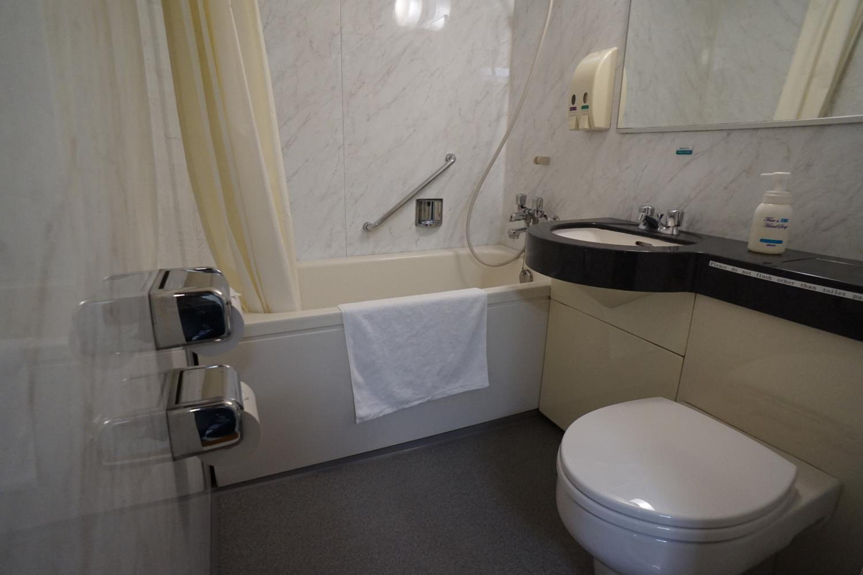 Triple Room with Bathroom photo 2