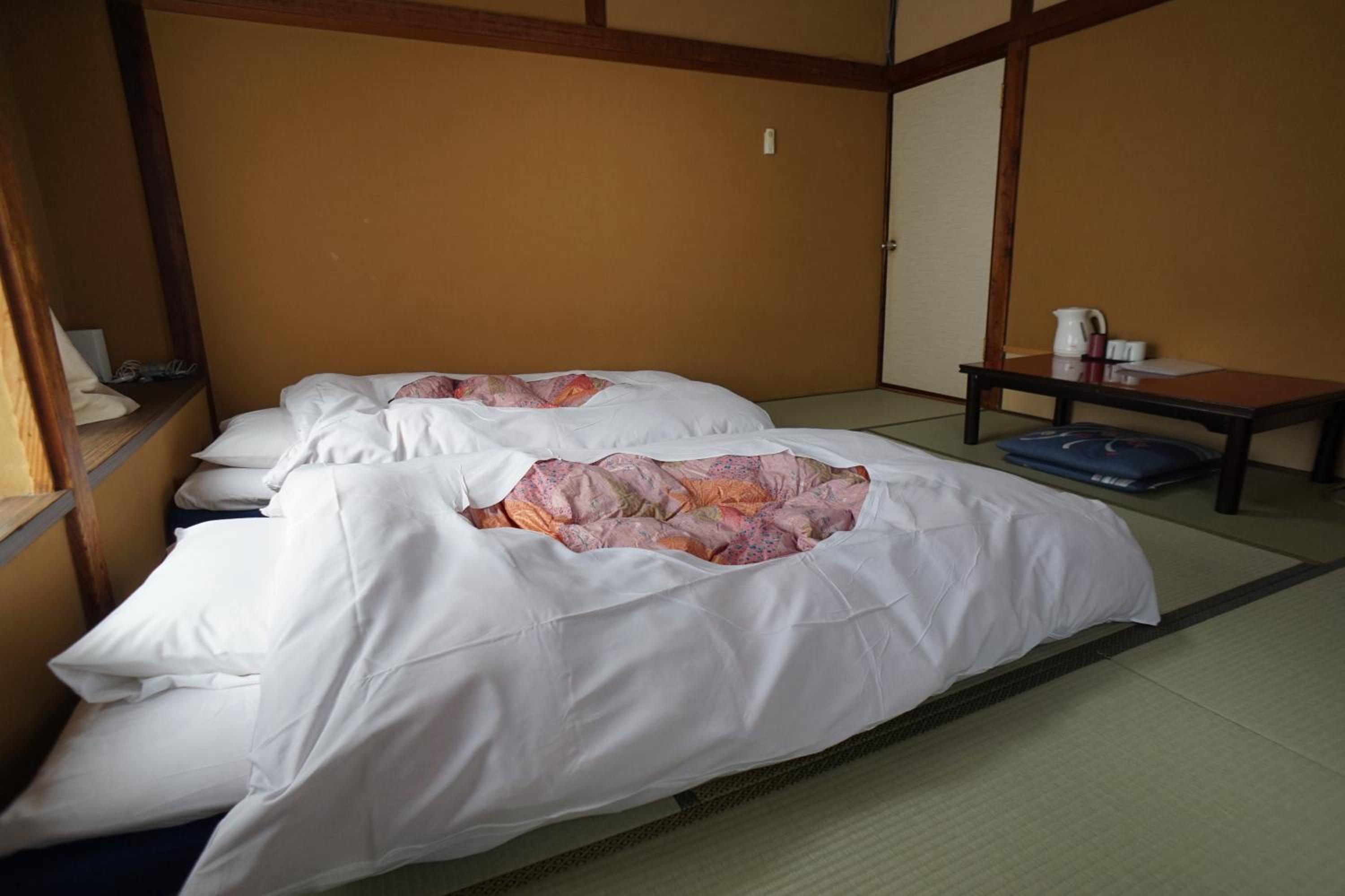 Triple Room with Shared Bathroom photo 2